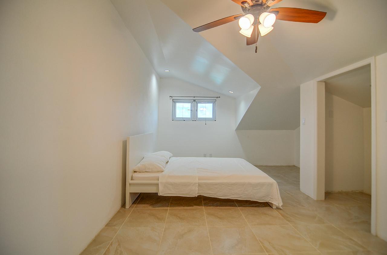 PEARL ROAD, WEST WINDS