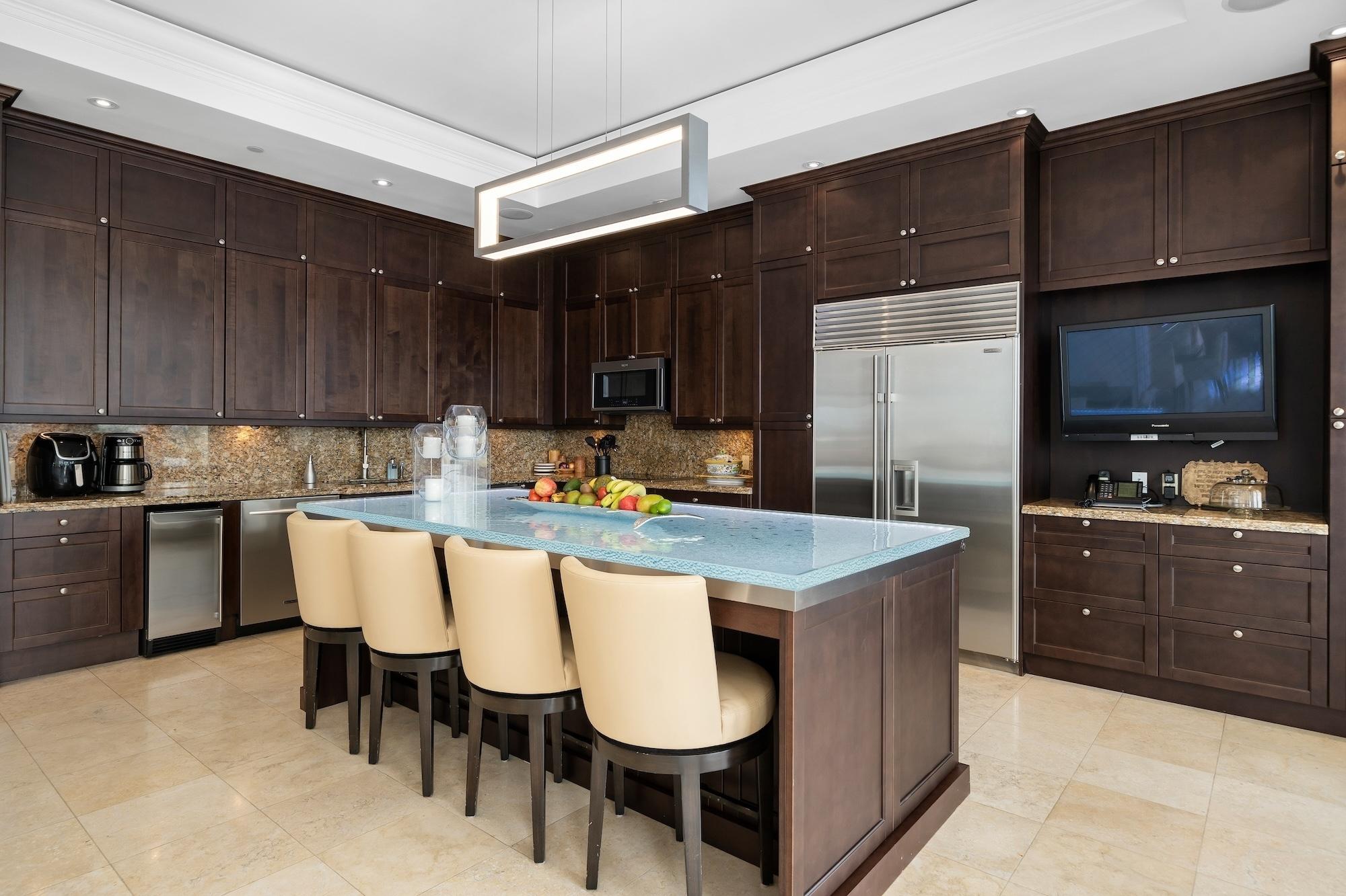 OCEAN CLUB RESIDENCES