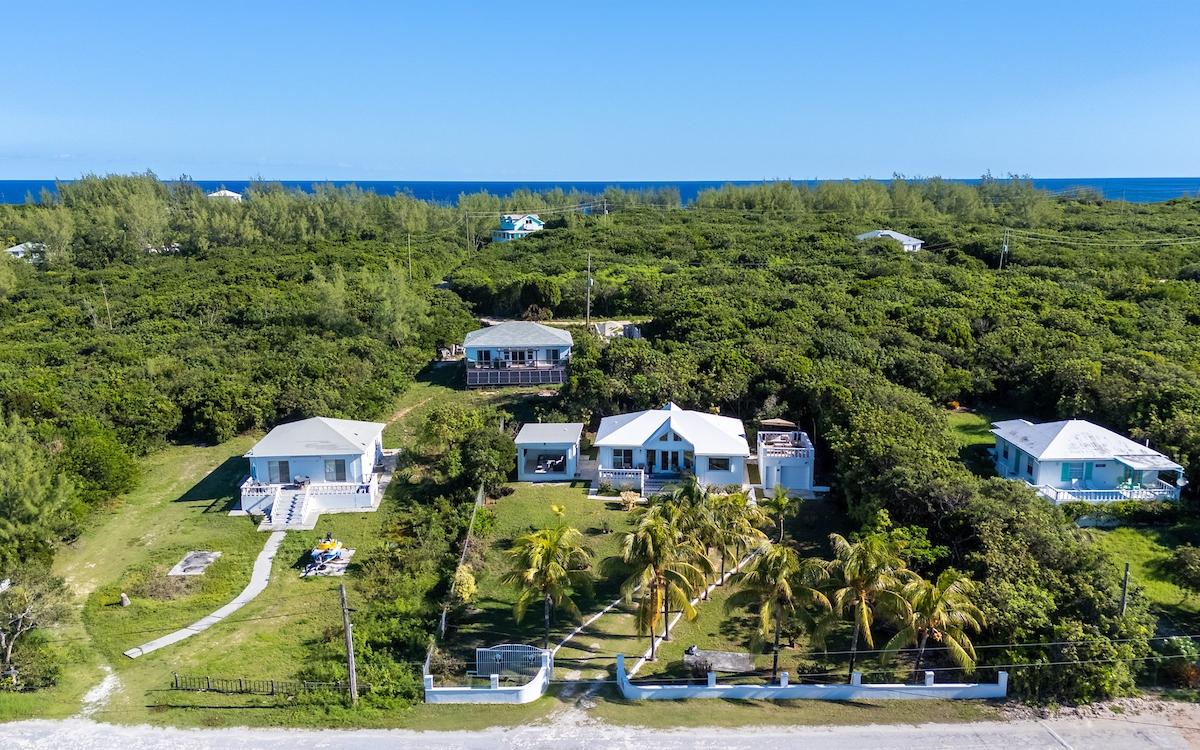 WANDERING SHORE DRIVE