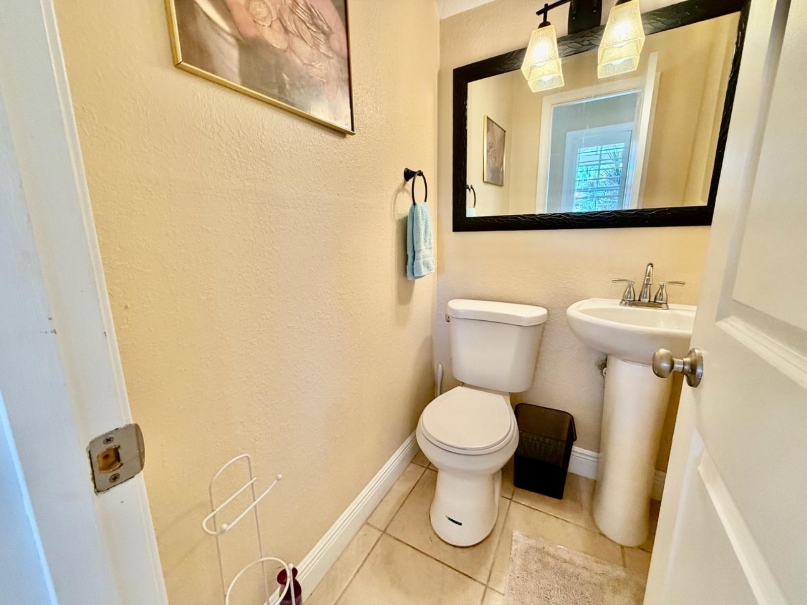 10 ALPINE LANE, PINE BAY