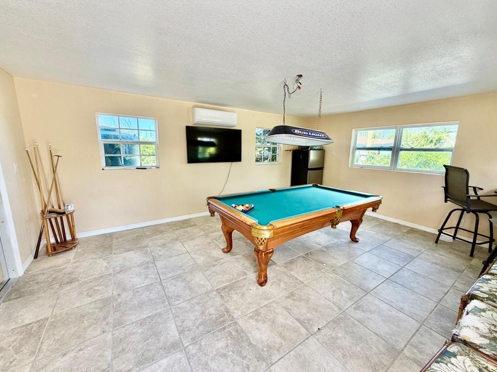 10 ALPINE LANE, PINE BAY