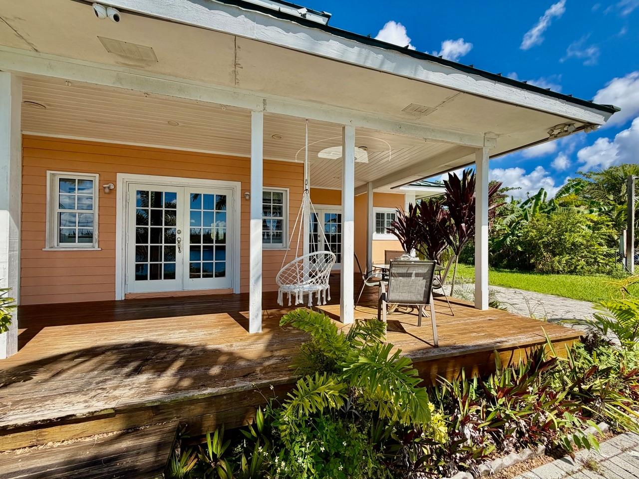 10 ALPINE LANE, PINE BAY