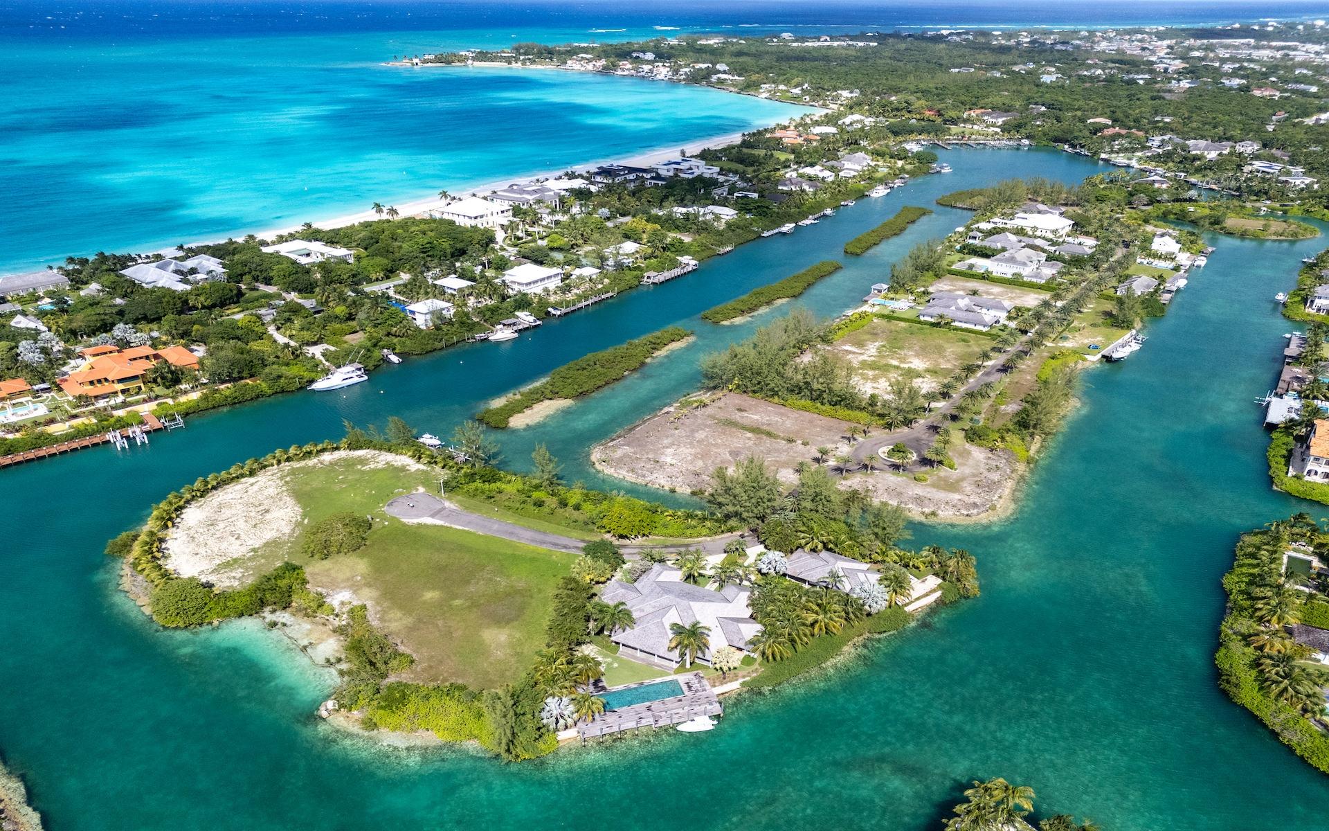 LOT 13/14, FINCASTLE IS.