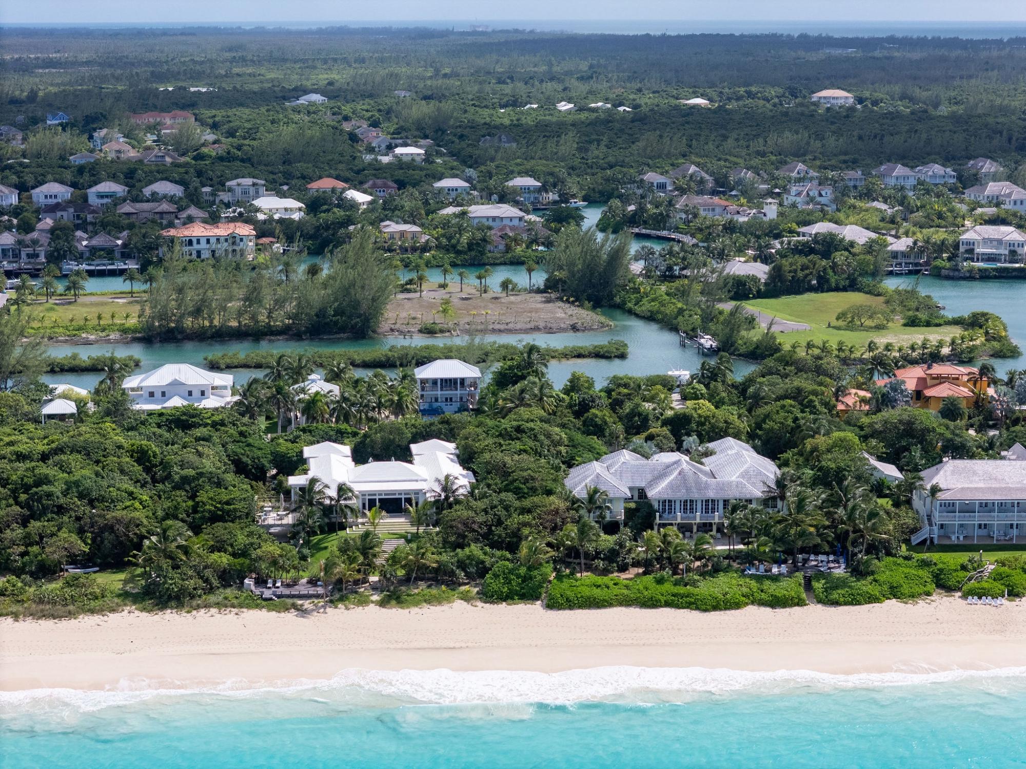 LOT 13/14, FINCASTLE IS.