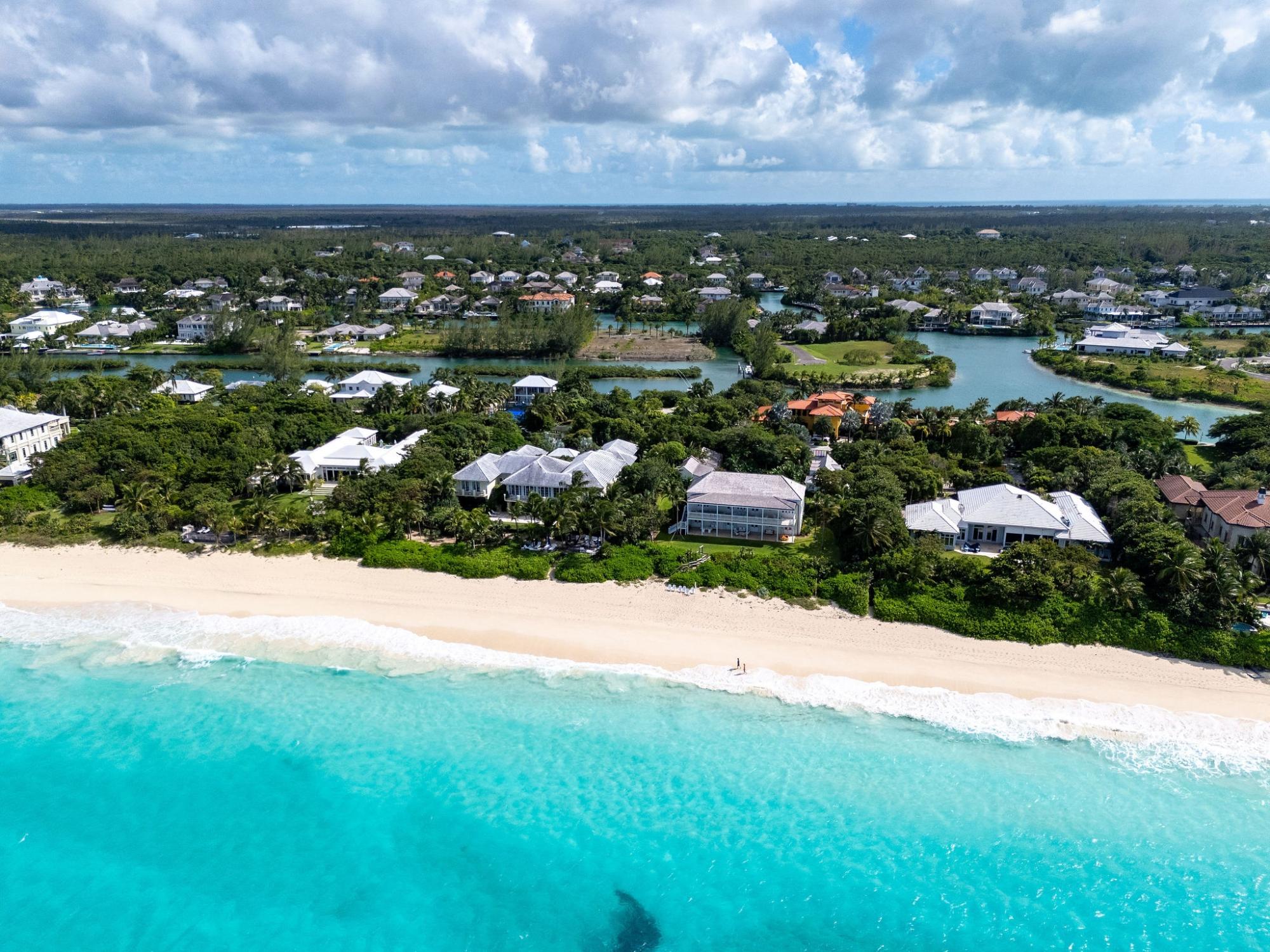 LOT 13/14, FINCASTLE IS.