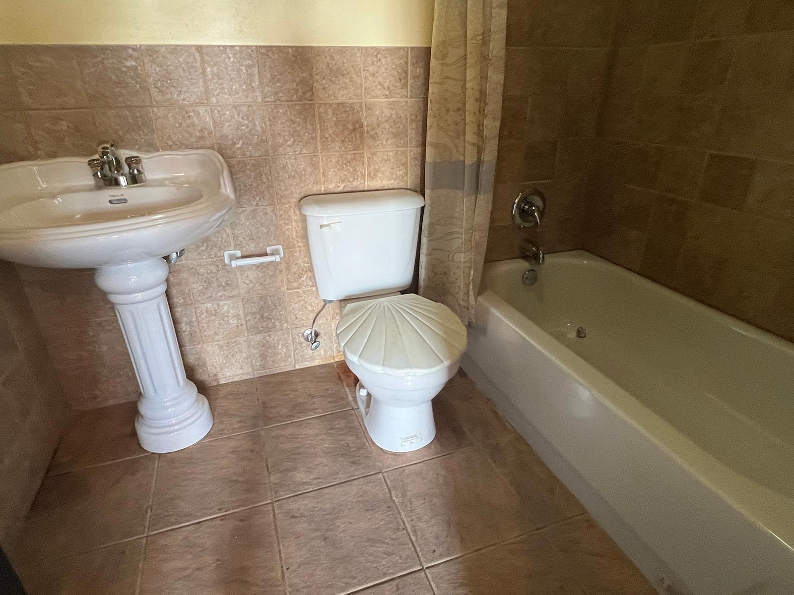 SANDYPORT OFFICE RENTAL