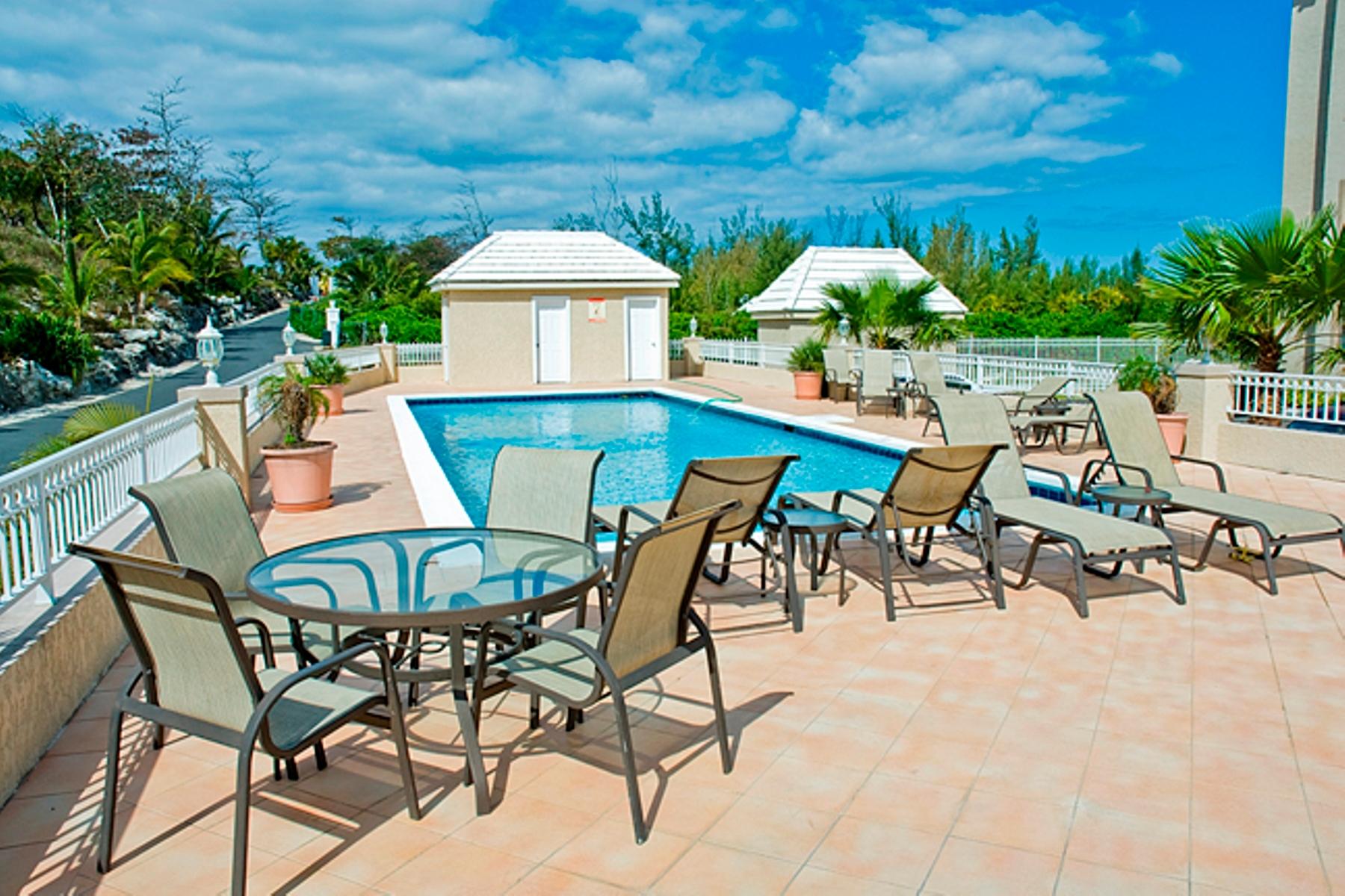 BLDG 4 LOVE BEACH WALK