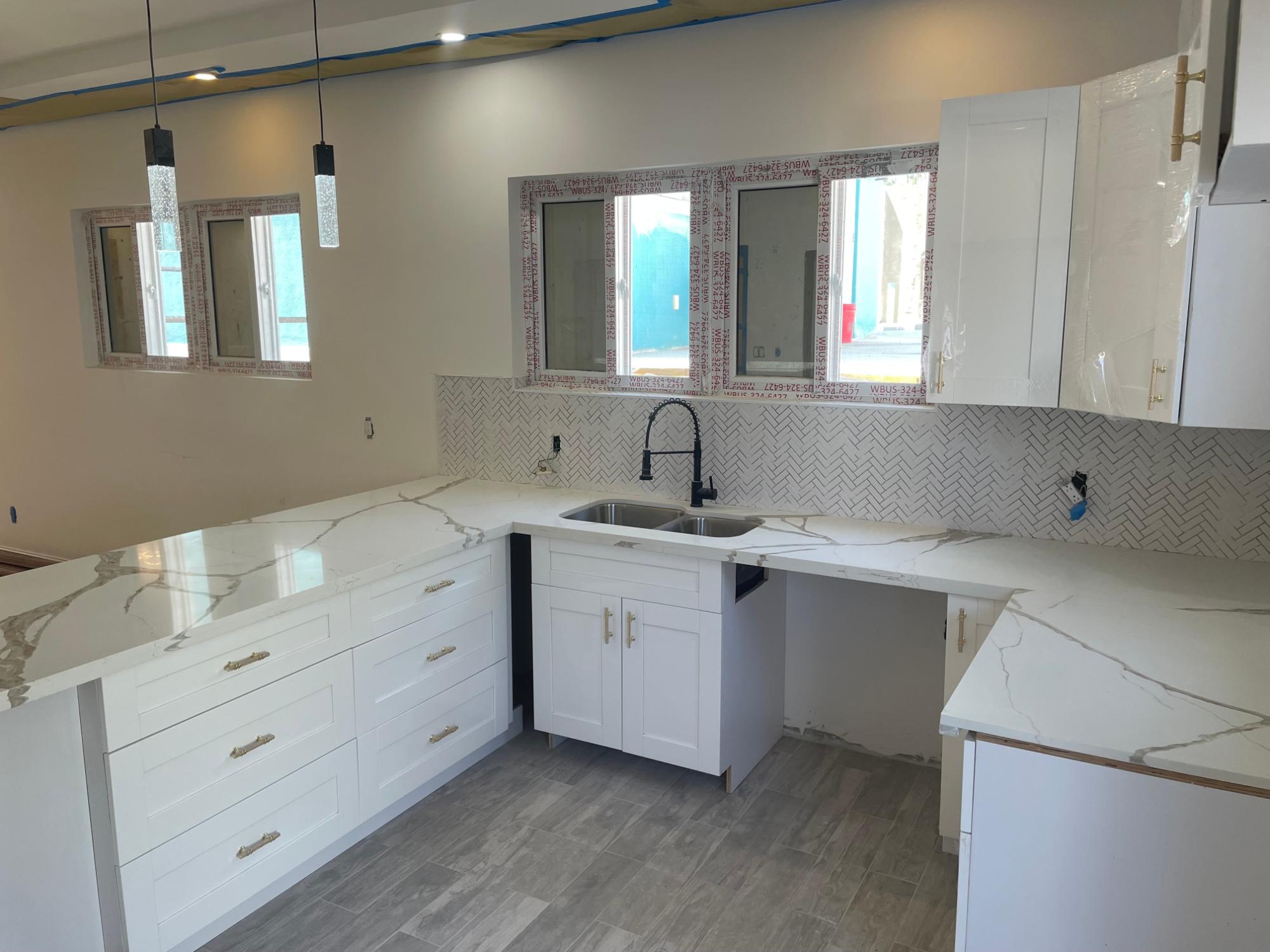 TROPICAL GARDENS OLYMPIC