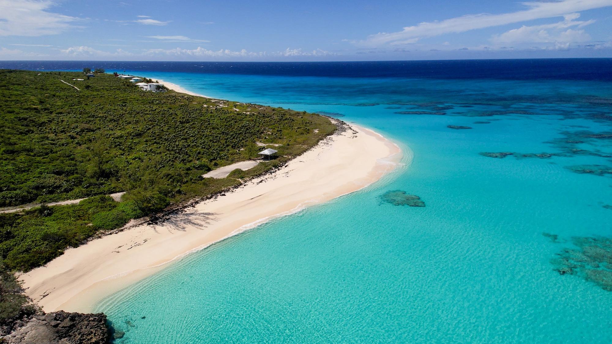 14.4 acre Hotel Site