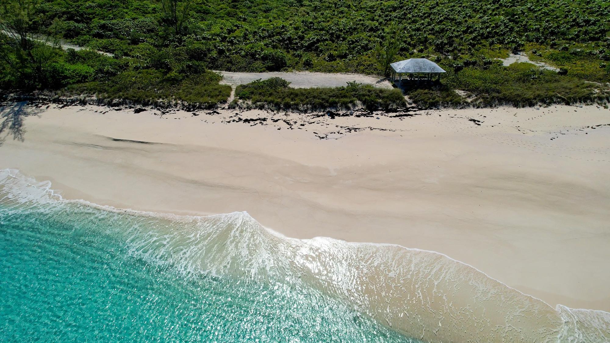 14.4 acre Hotel Site