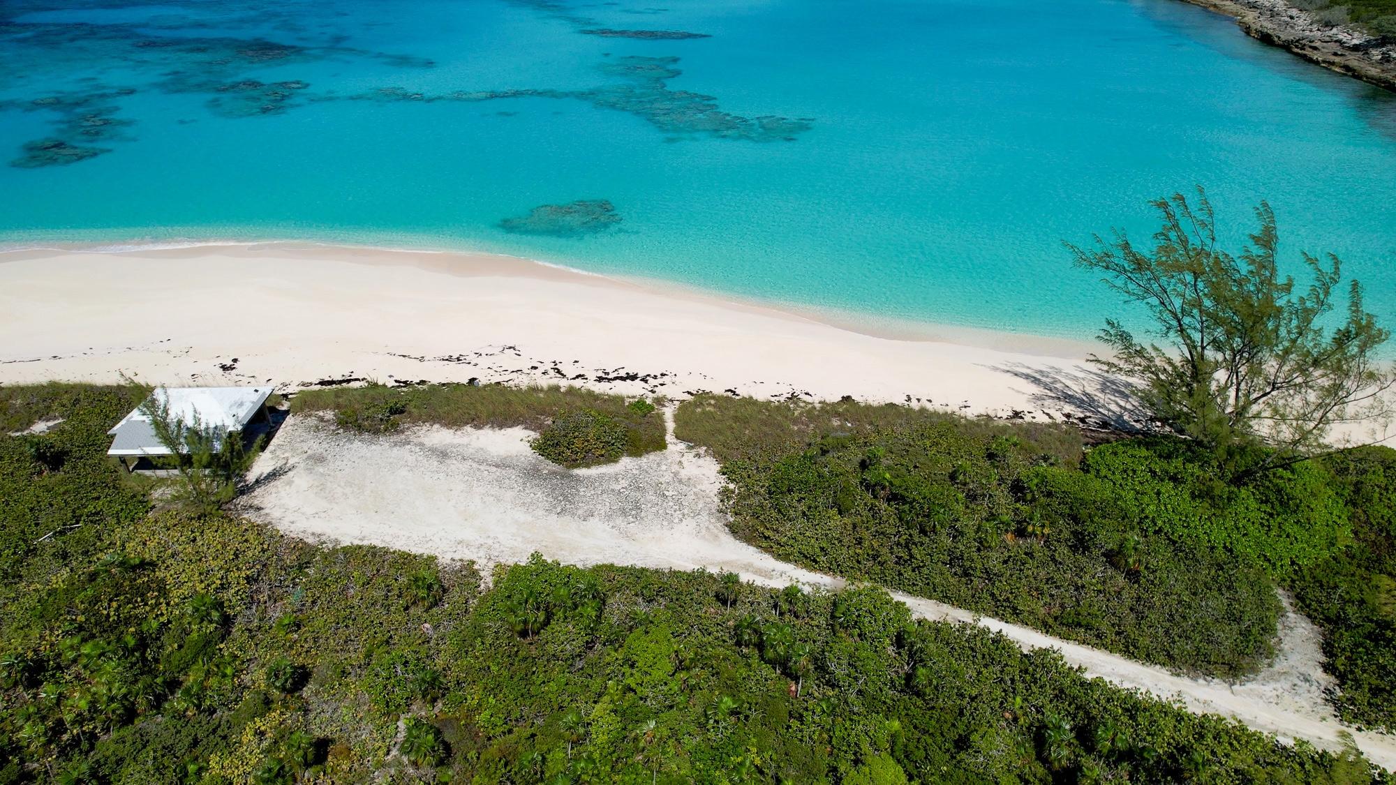 14.4 acre Hotel Site