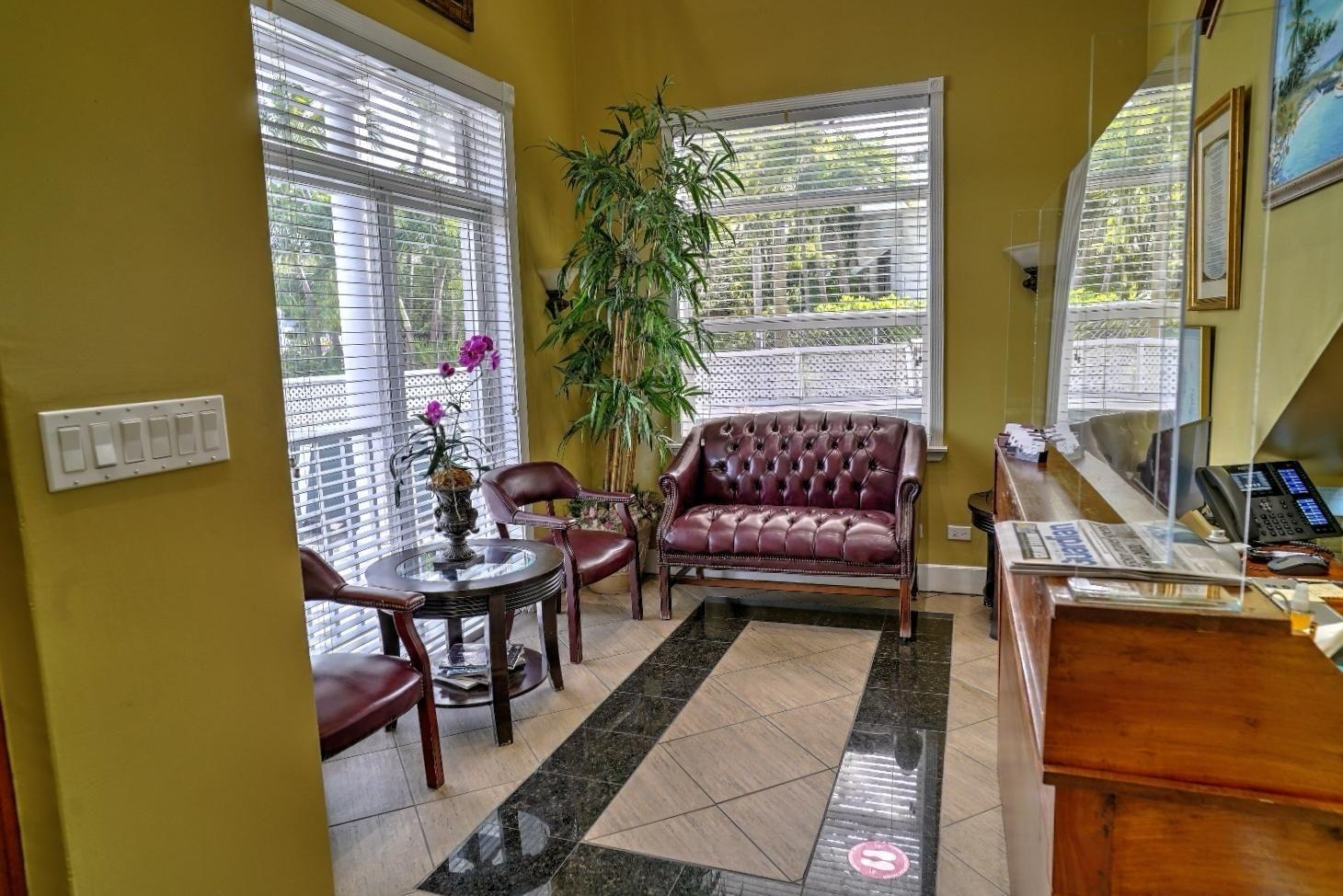 VILLAGE ROAD, HALSBURY CH