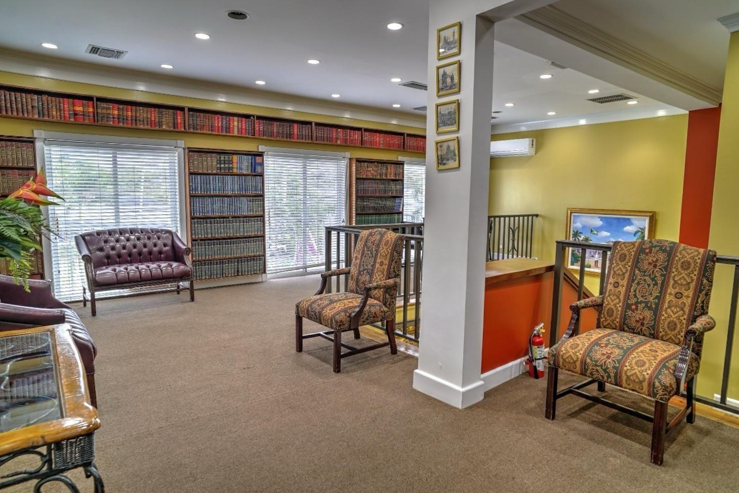 VILLAGE ROAD, HALSBURY CH