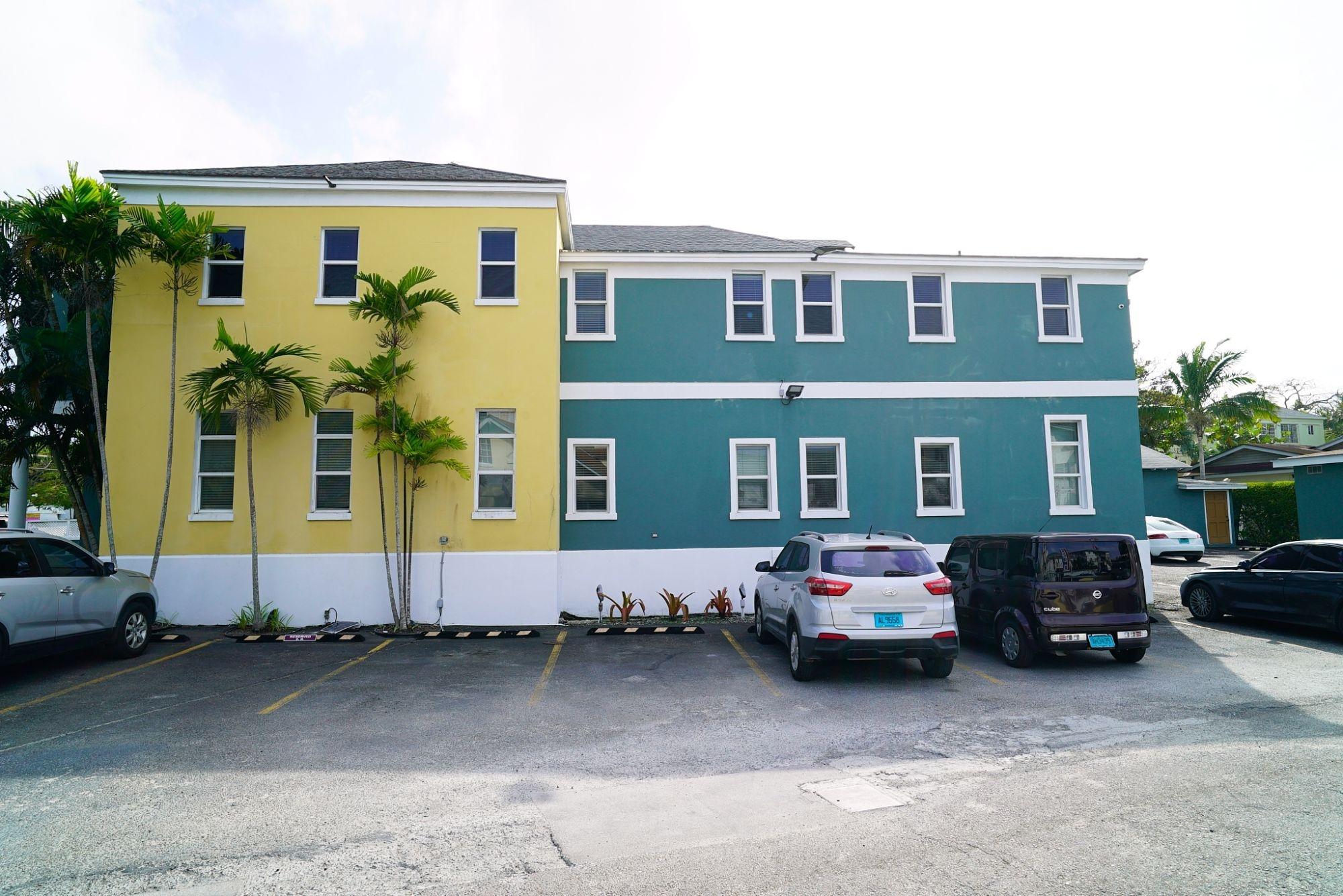 VILLAGE ROAD, HALSBURY CH