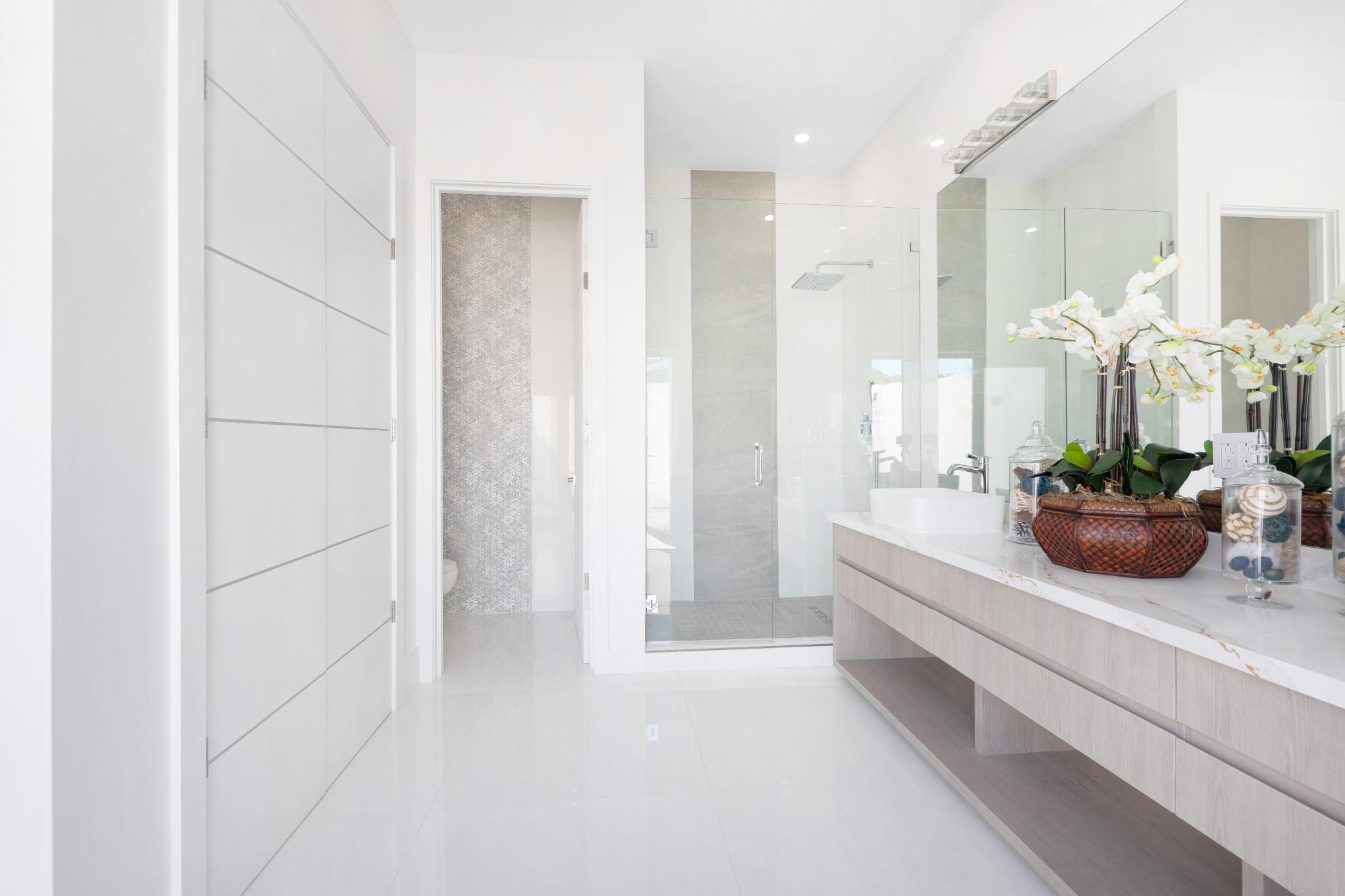 SUNRISE DRIVE, PORT NEW P