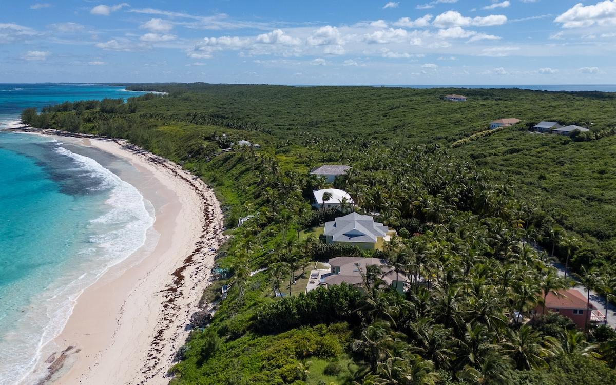 8 BREEZE AWAY ESTATES