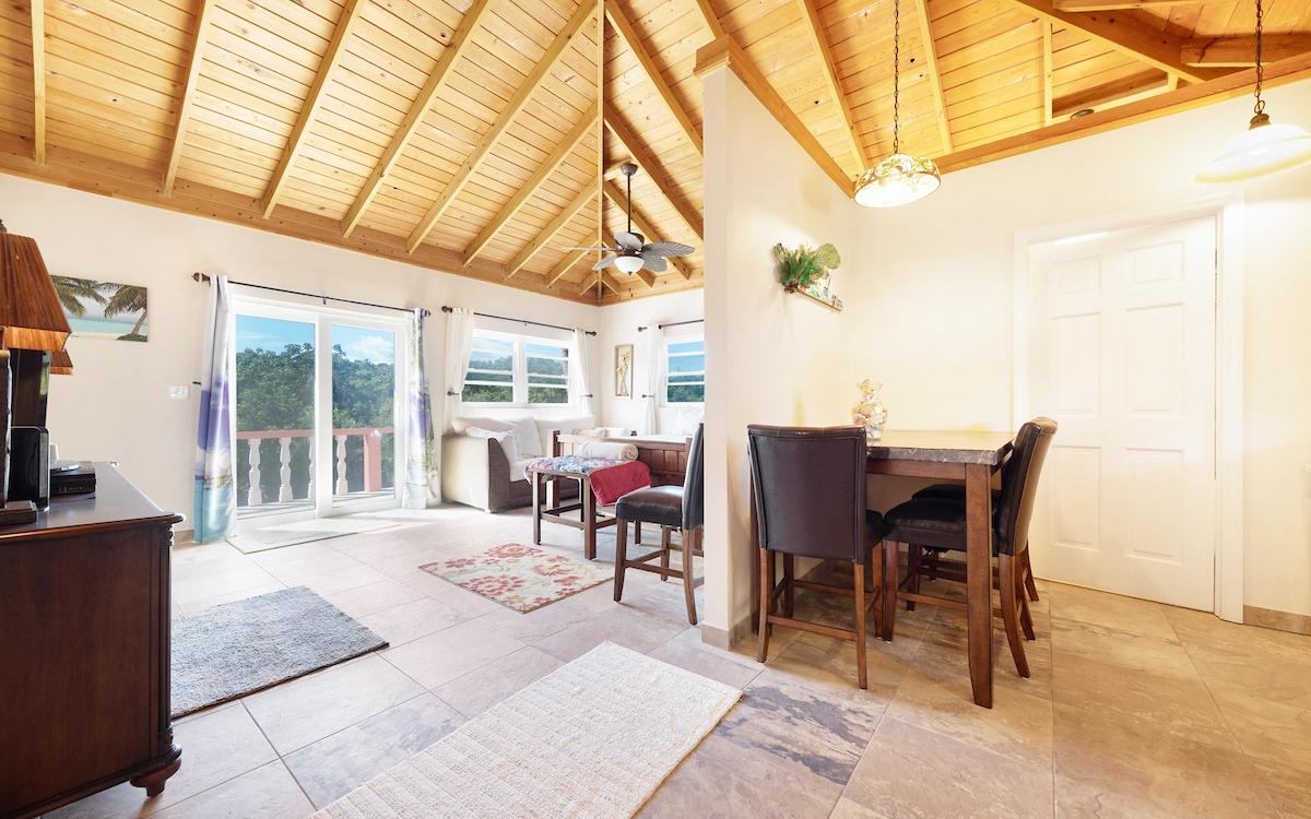 8 BREEZE AWAY ESTATES