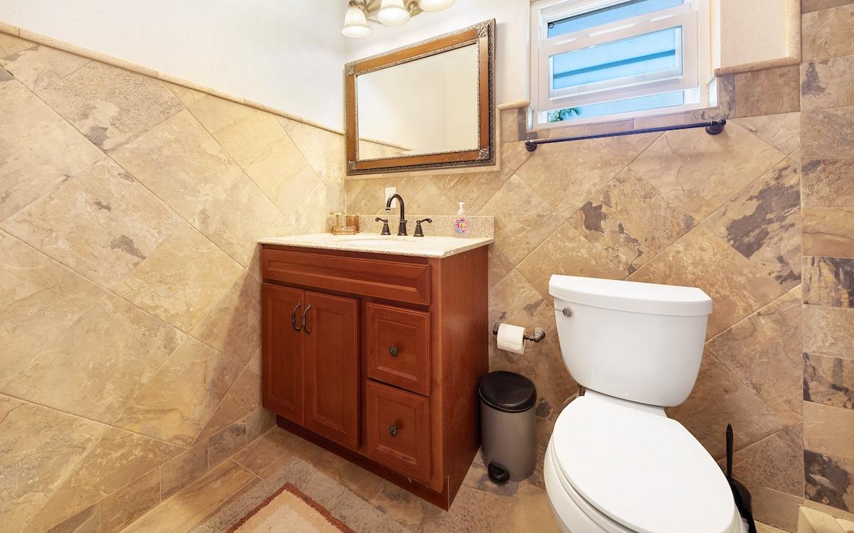 8 BREEZE AWAY ESTATES