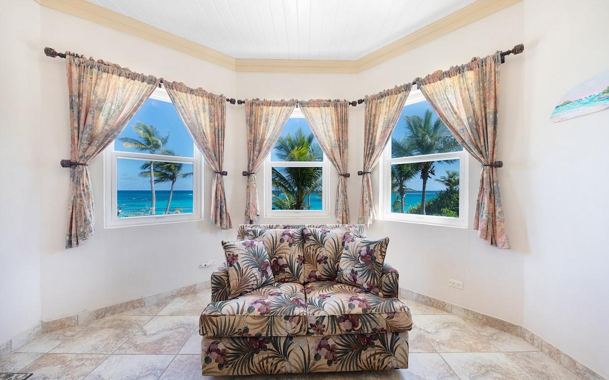 8 BREEZE AWAY ESTATES