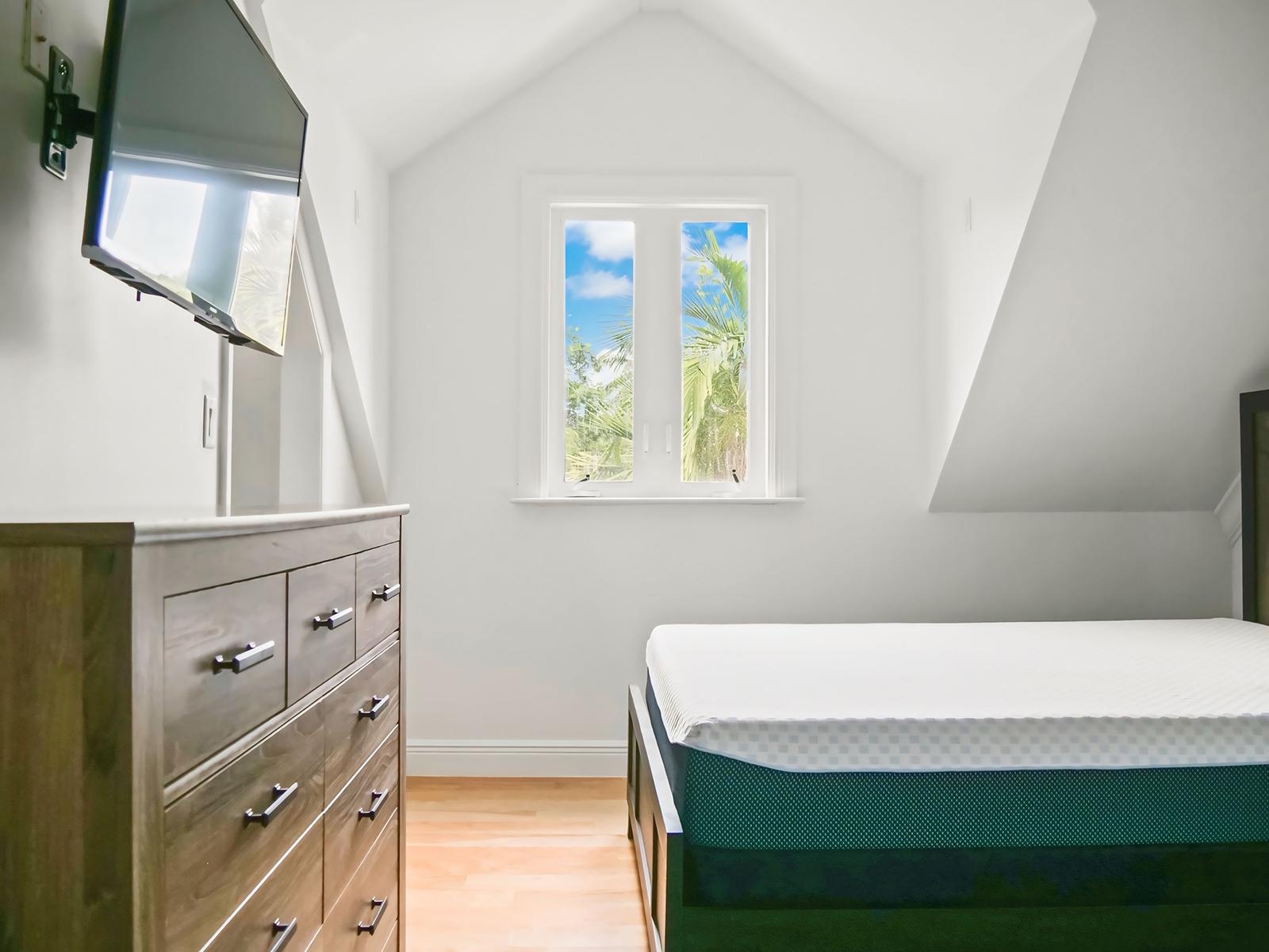 UNIT #2, EDGAR’S CLOSE