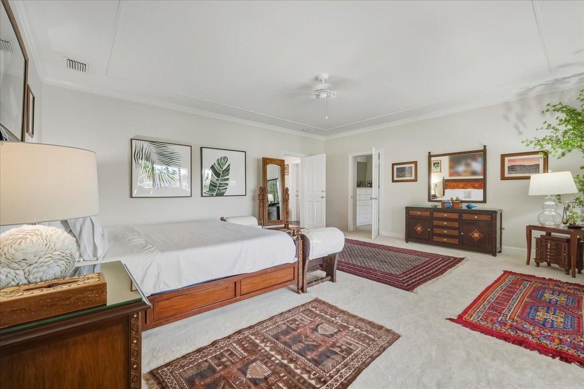 8 PORT NEW PROVIDENCE