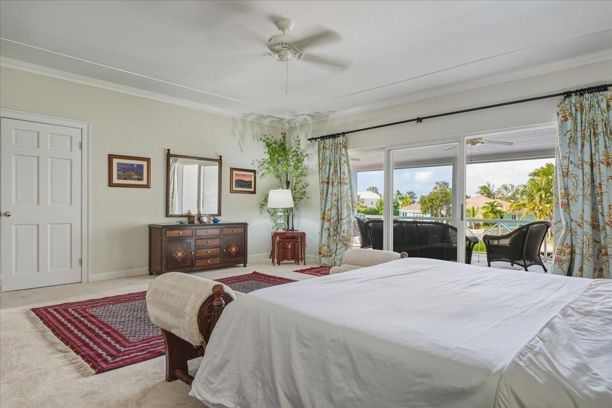 8 PORT NEW PROVIDENCE