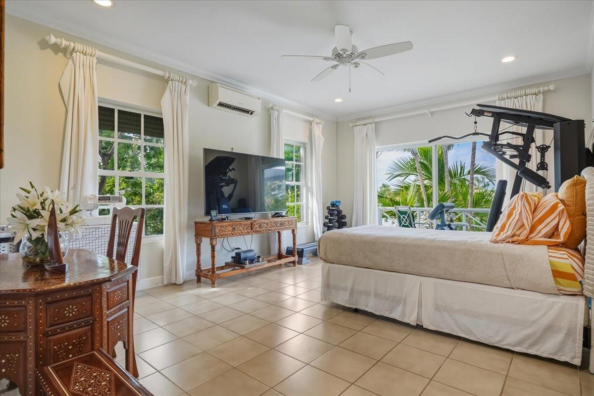 8 PORT NEW PROVIDENCE