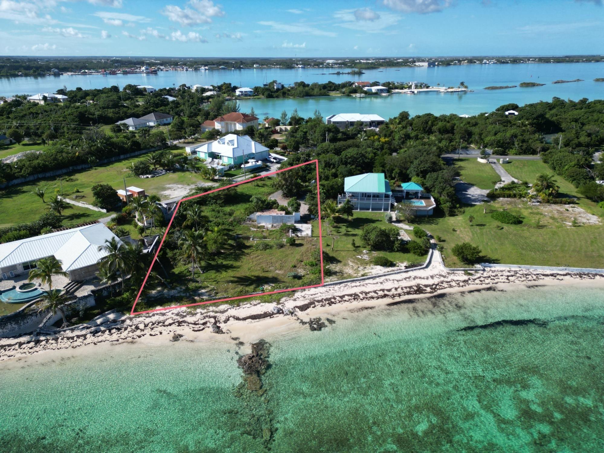 PELICAN SHORES/DUCK POND