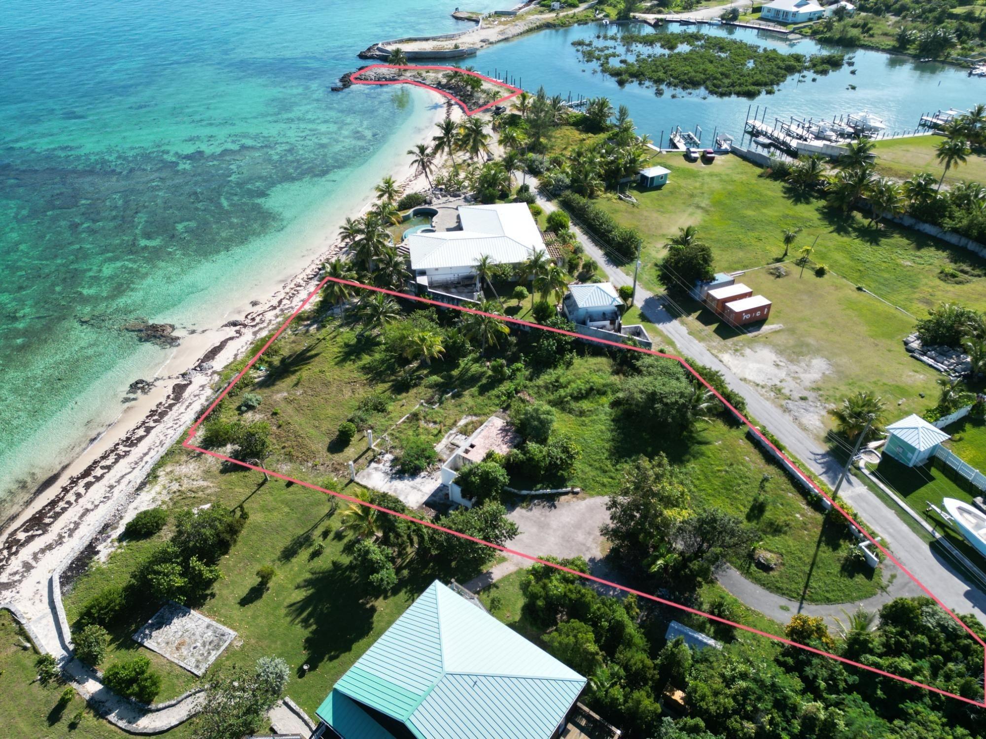 PELICAN SHORES/DUCK POND