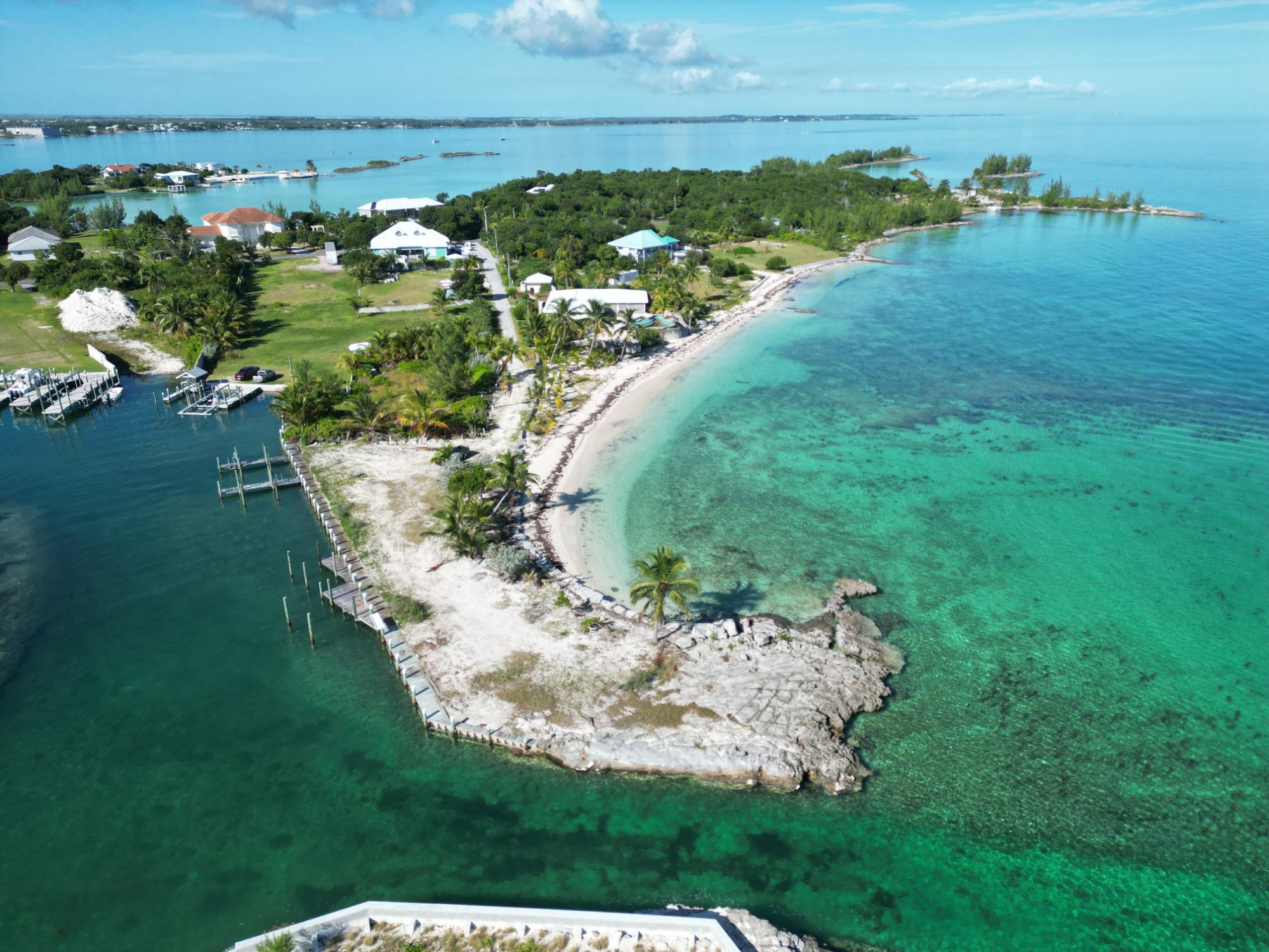 PELICAN SHORES/DUCK POND