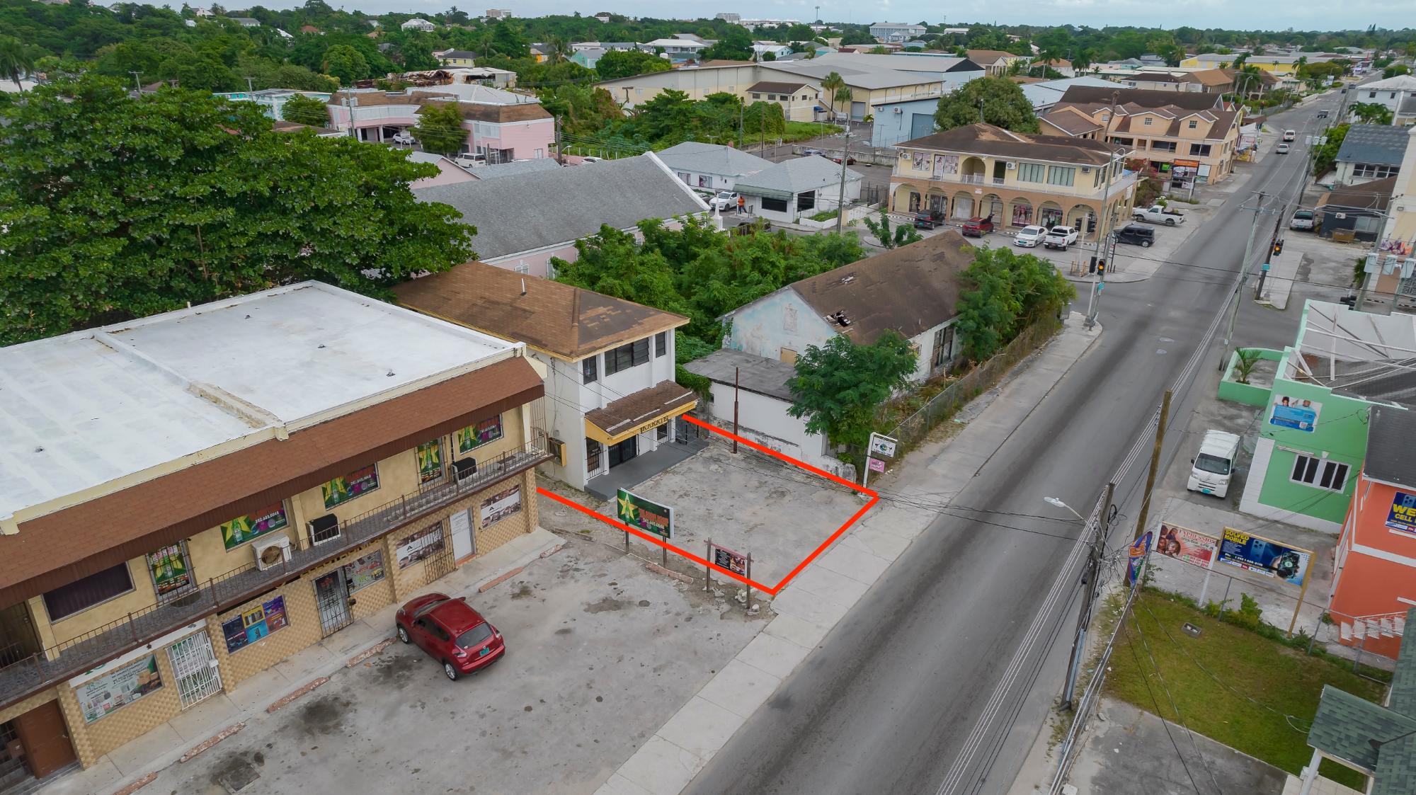 PALMDALE COMMERCIAL BUILDING