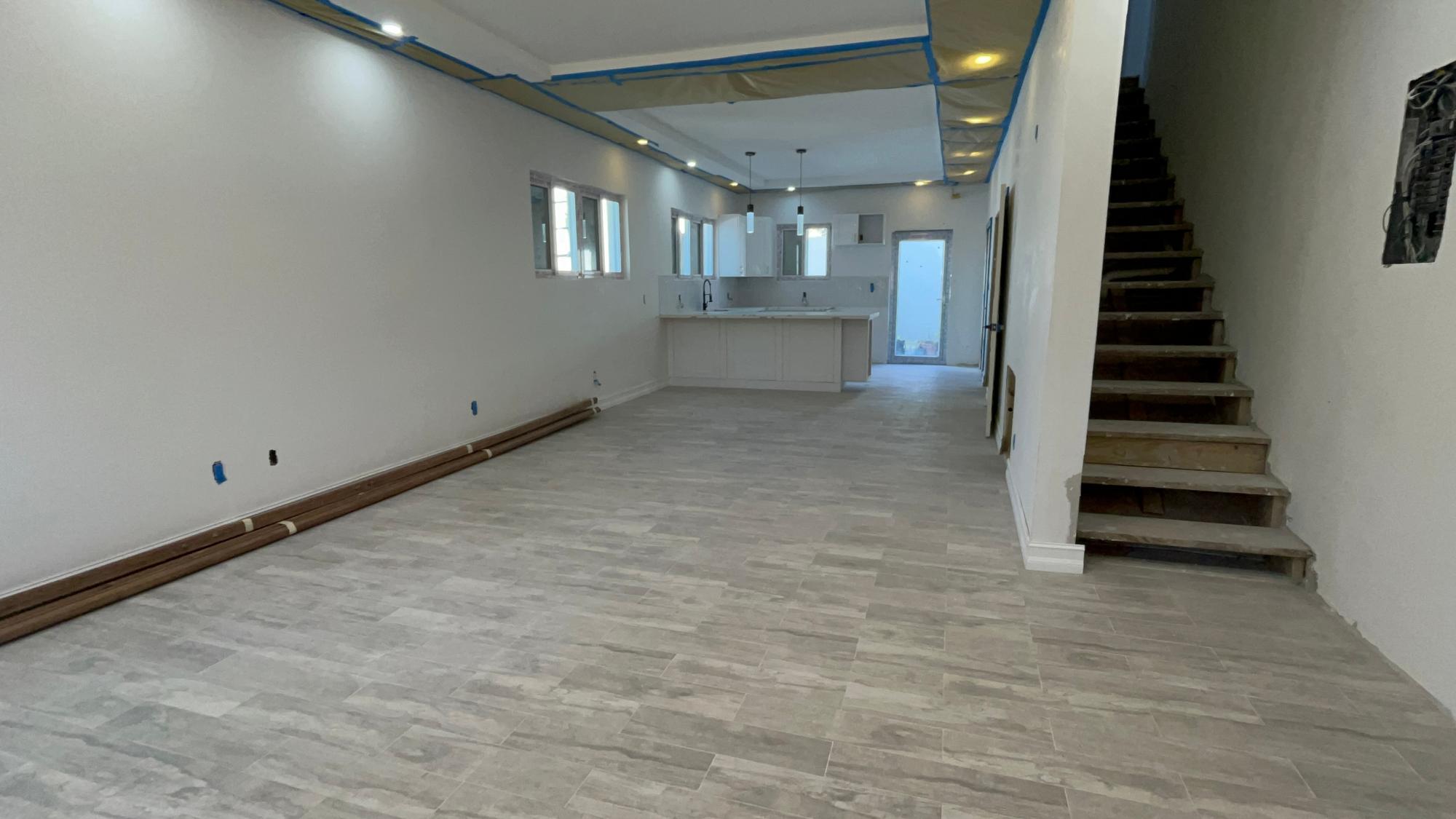 TROPICAL GARDENS OLYMPIC