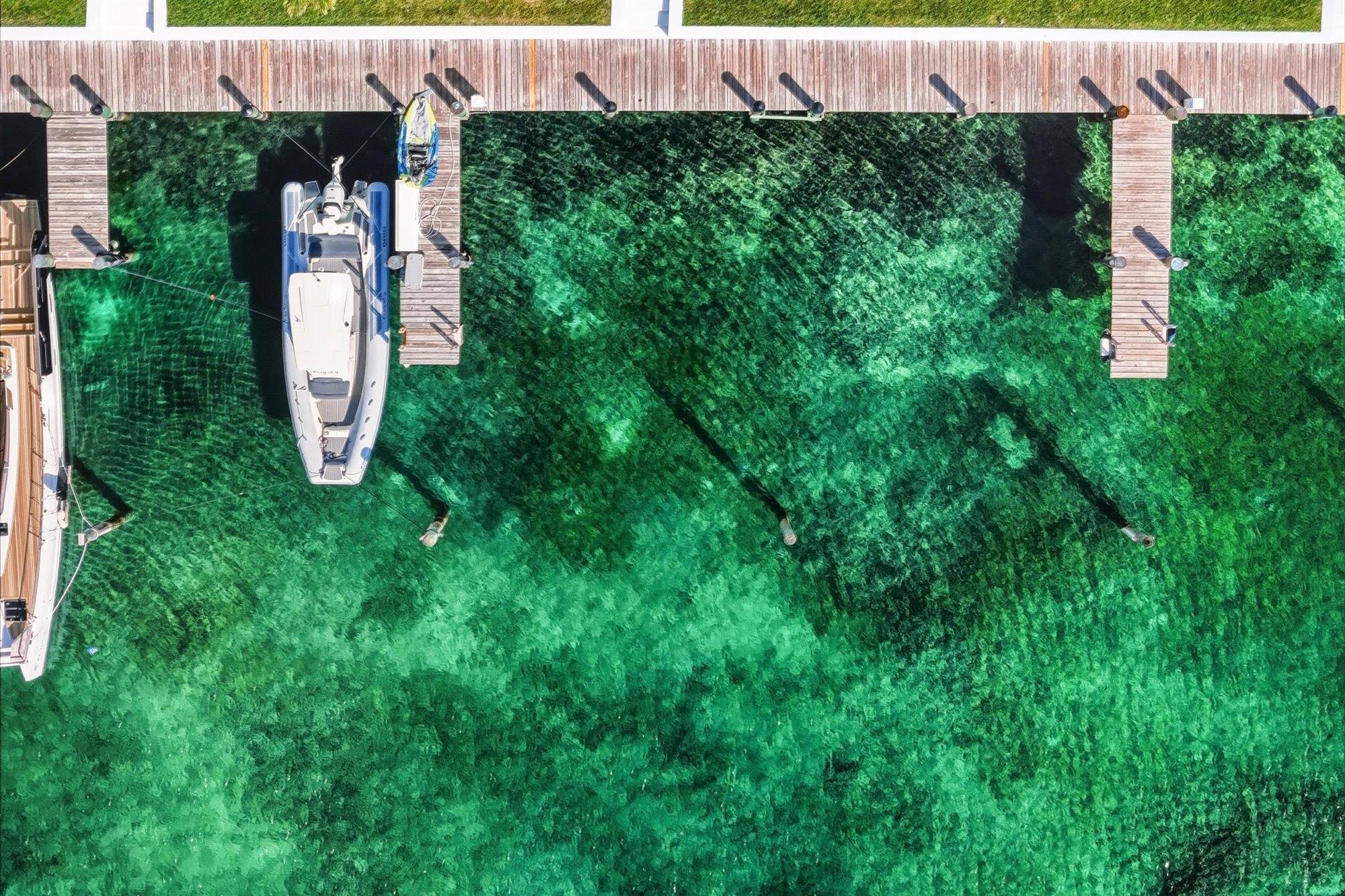 BOAT SLIP 52/53 PALM CAY