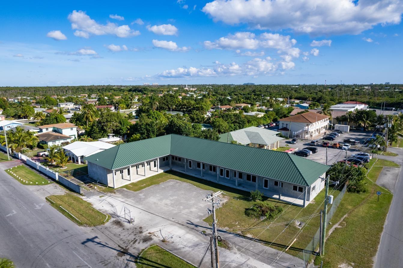 CORAL ROAD & PONCE DE LEO