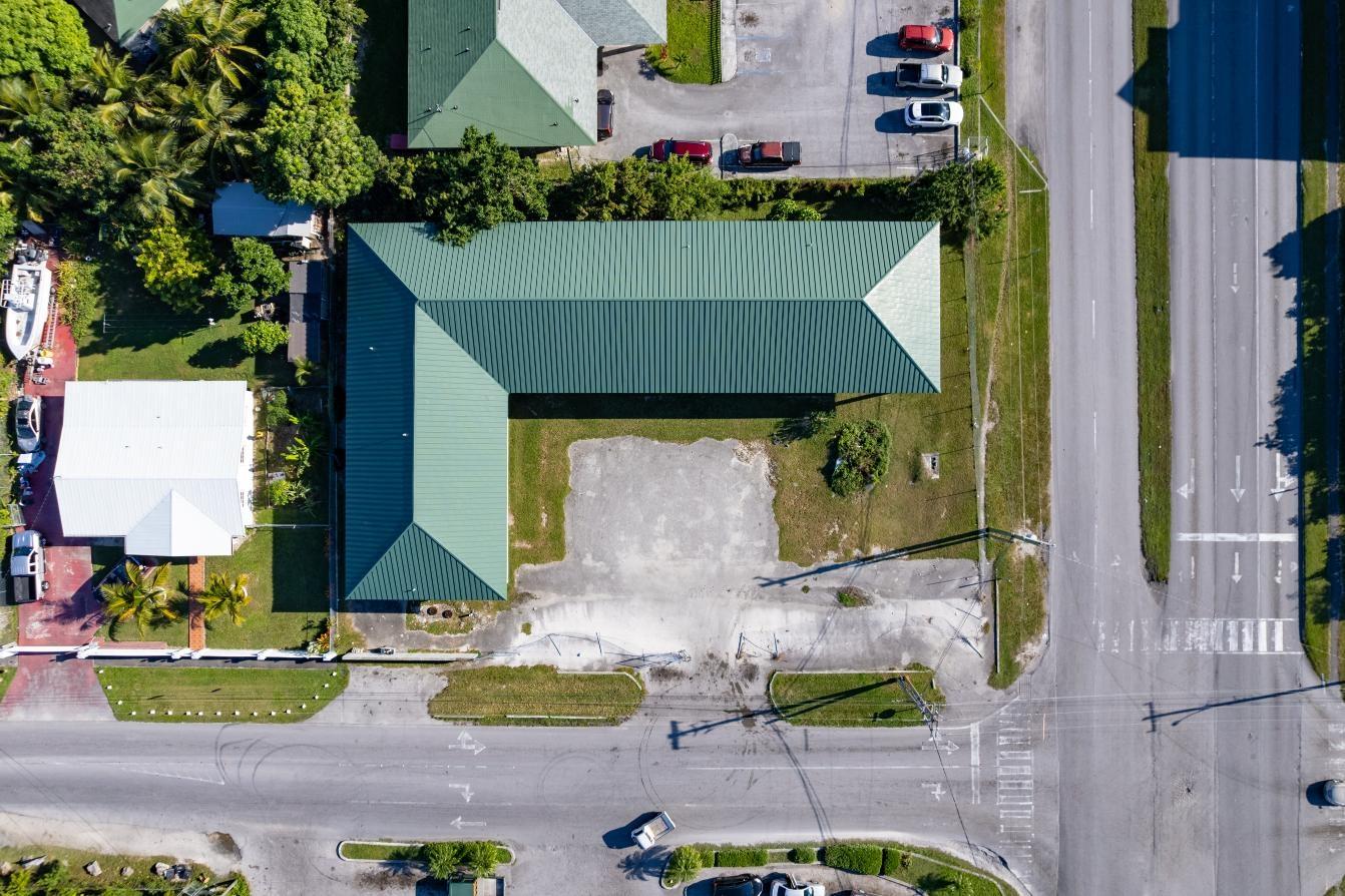 CORAL ROAD & PONCE DE LEO