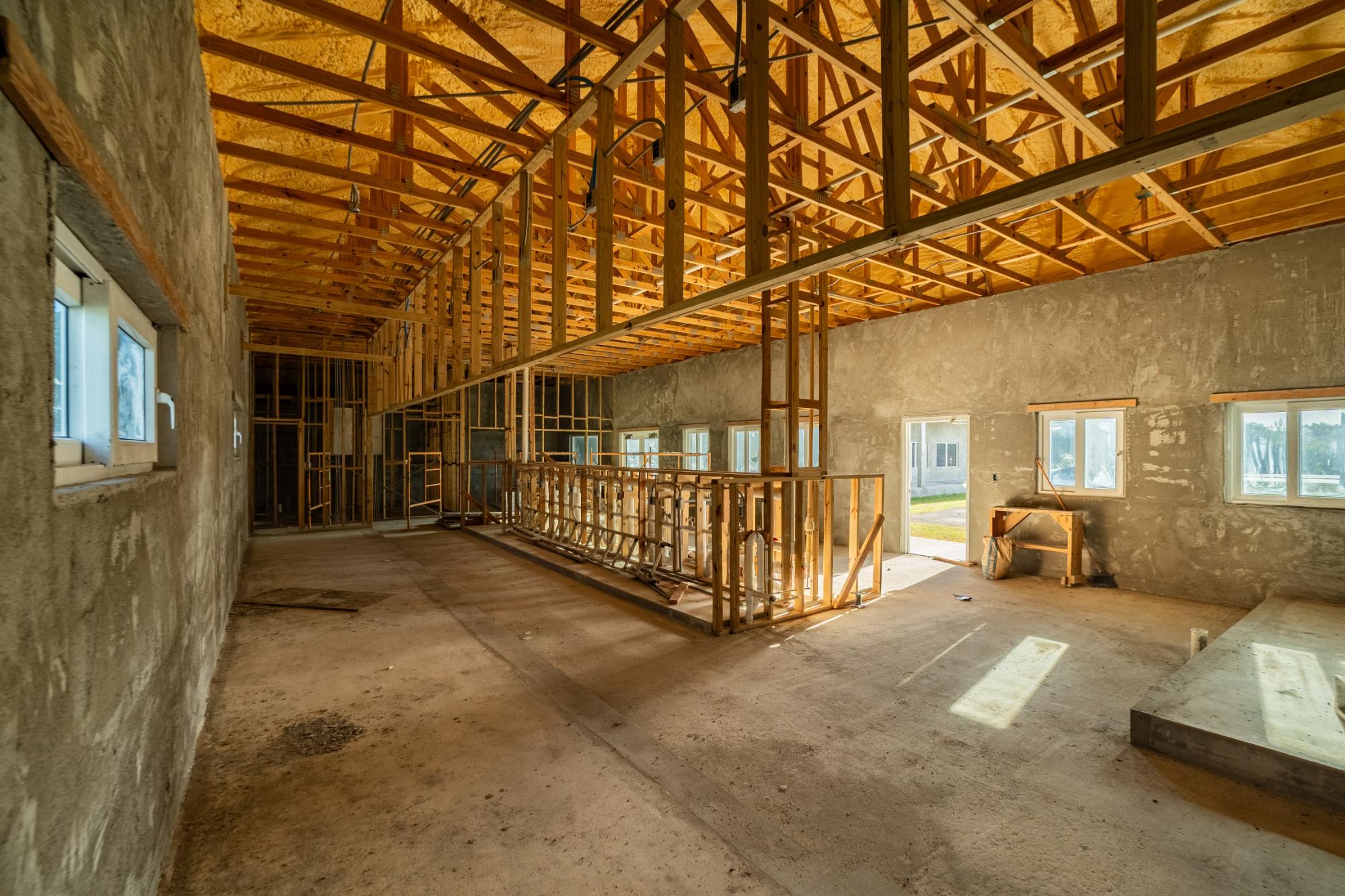 CORAL ROAD & PONCE DE LEO