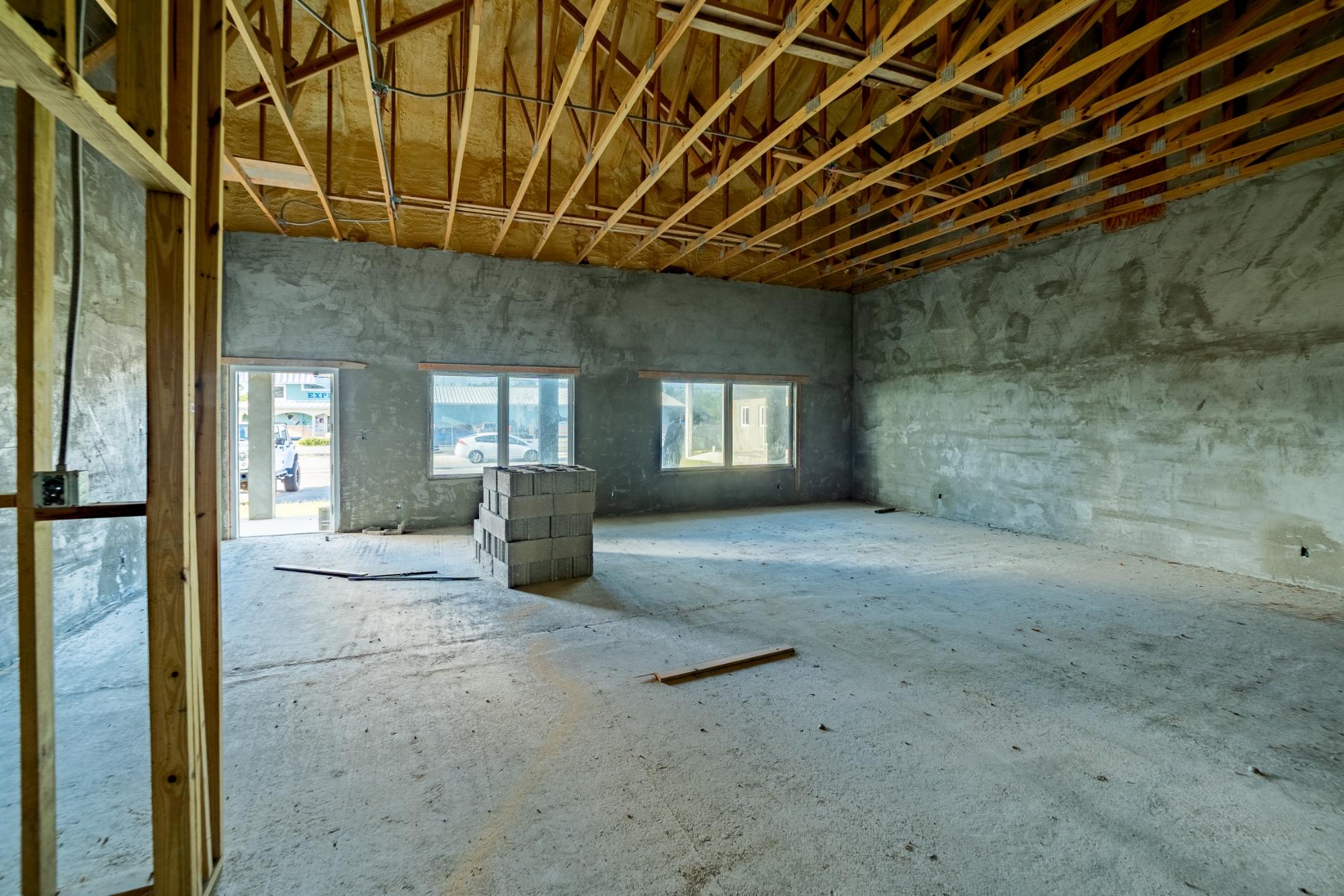 CORAL ROAD & PONCE DE LEO