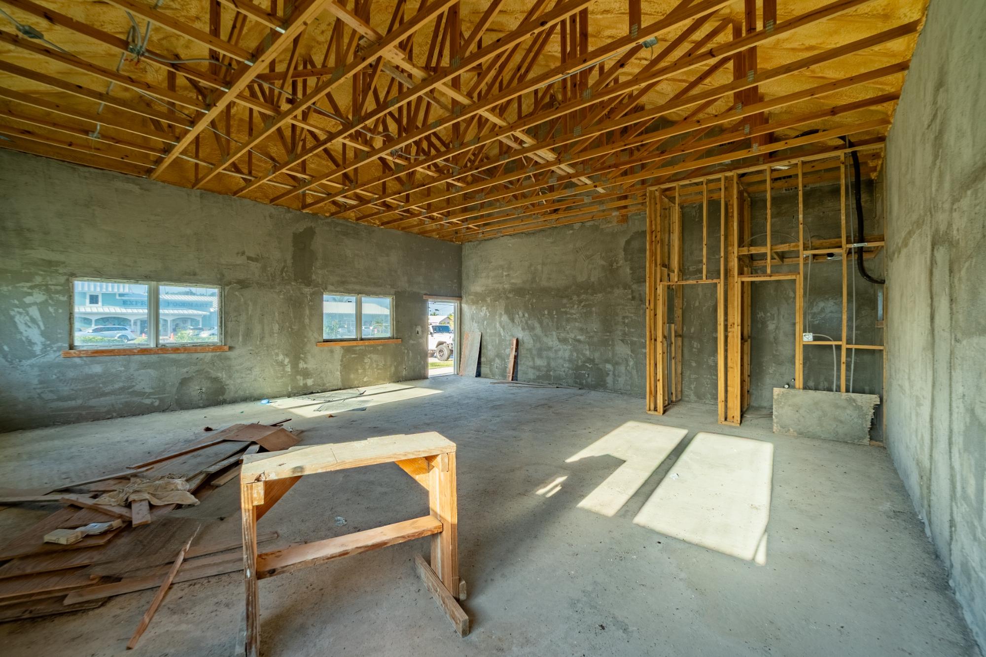 CORAL ROAD & PONCE DE LEO