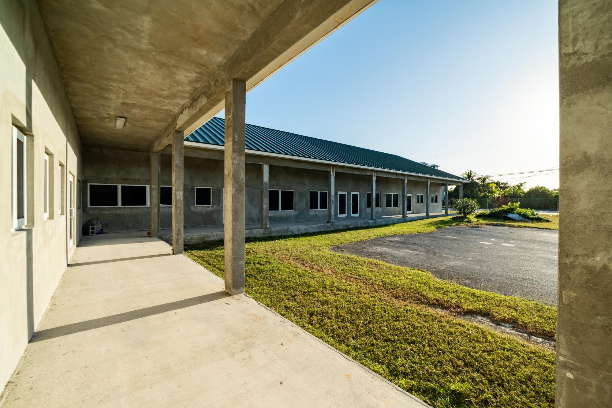 CORAL ROAD & PONCE DE LEO