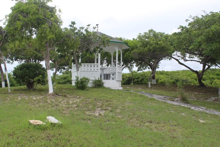 STELLA MARIS LOT# 94