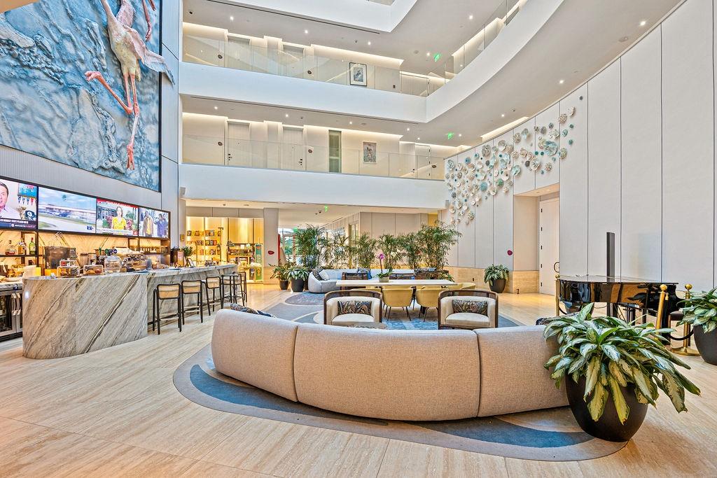 PENTHOUSE 7 | GOLDWYNN