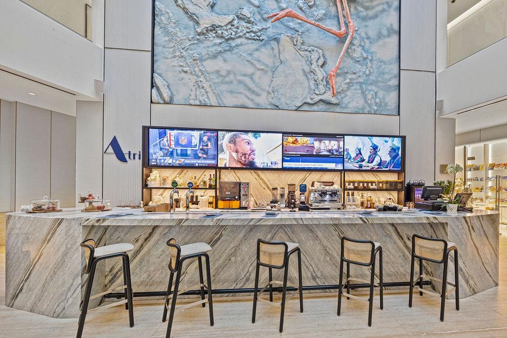 PENTHOUSE 7 | GOLDWYNN