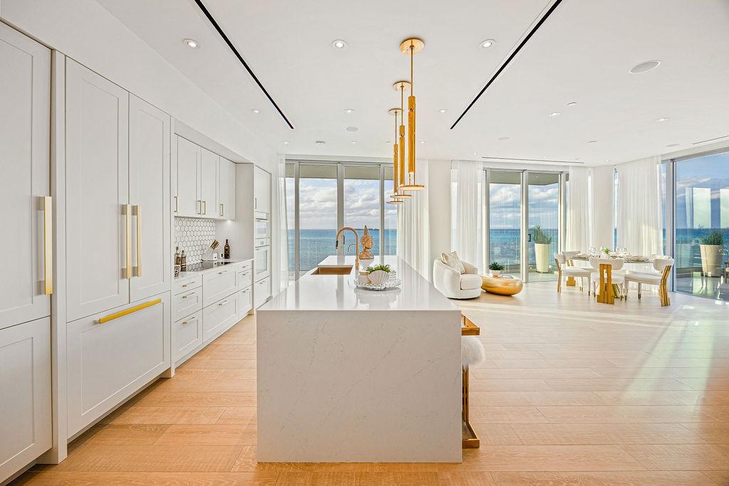 PENTHOUSE 7 | GOLDWYNN