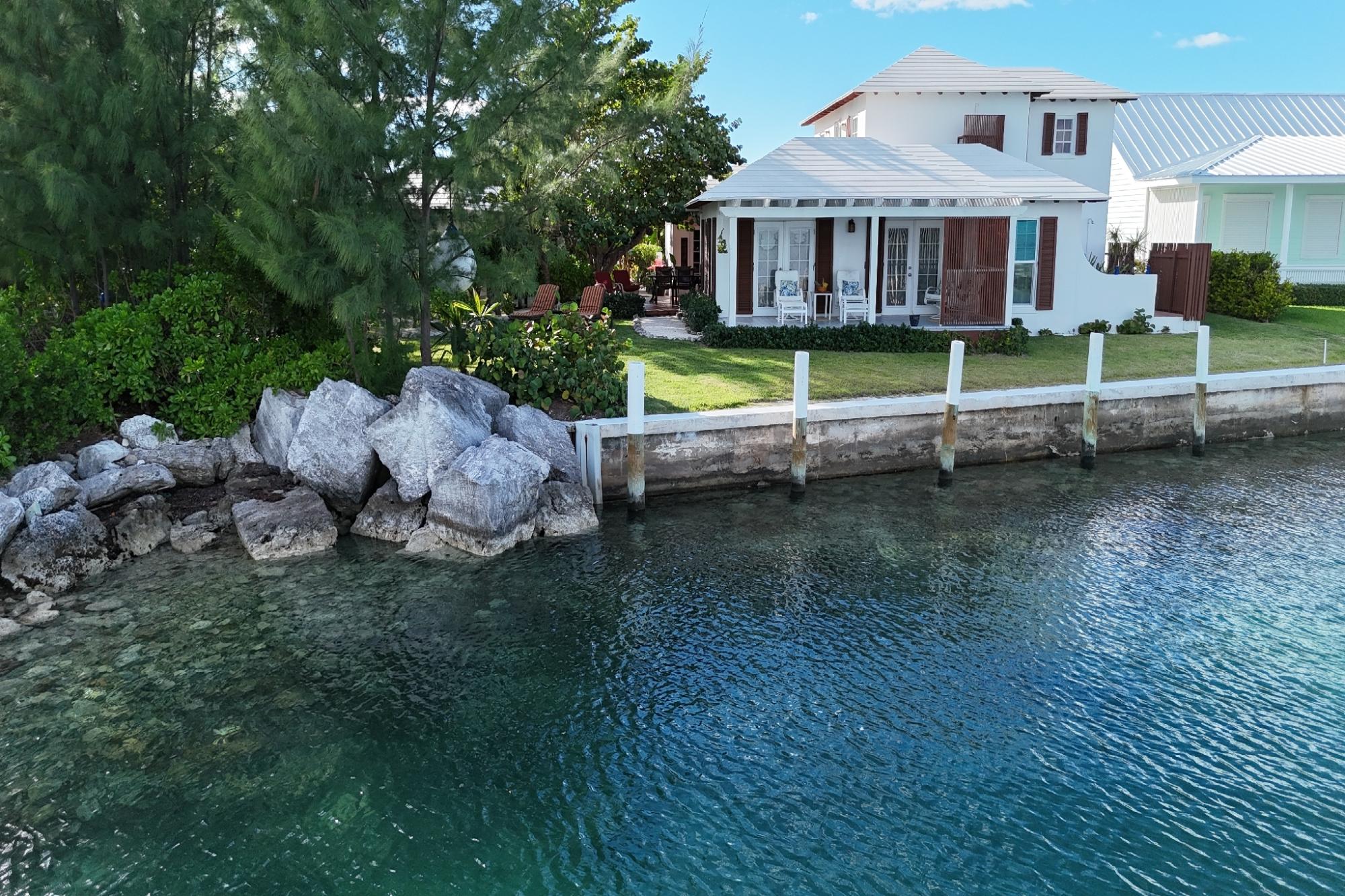 Orange House, Lot 60