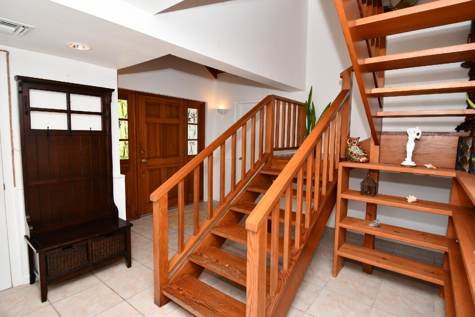 Orange House, Lot 60