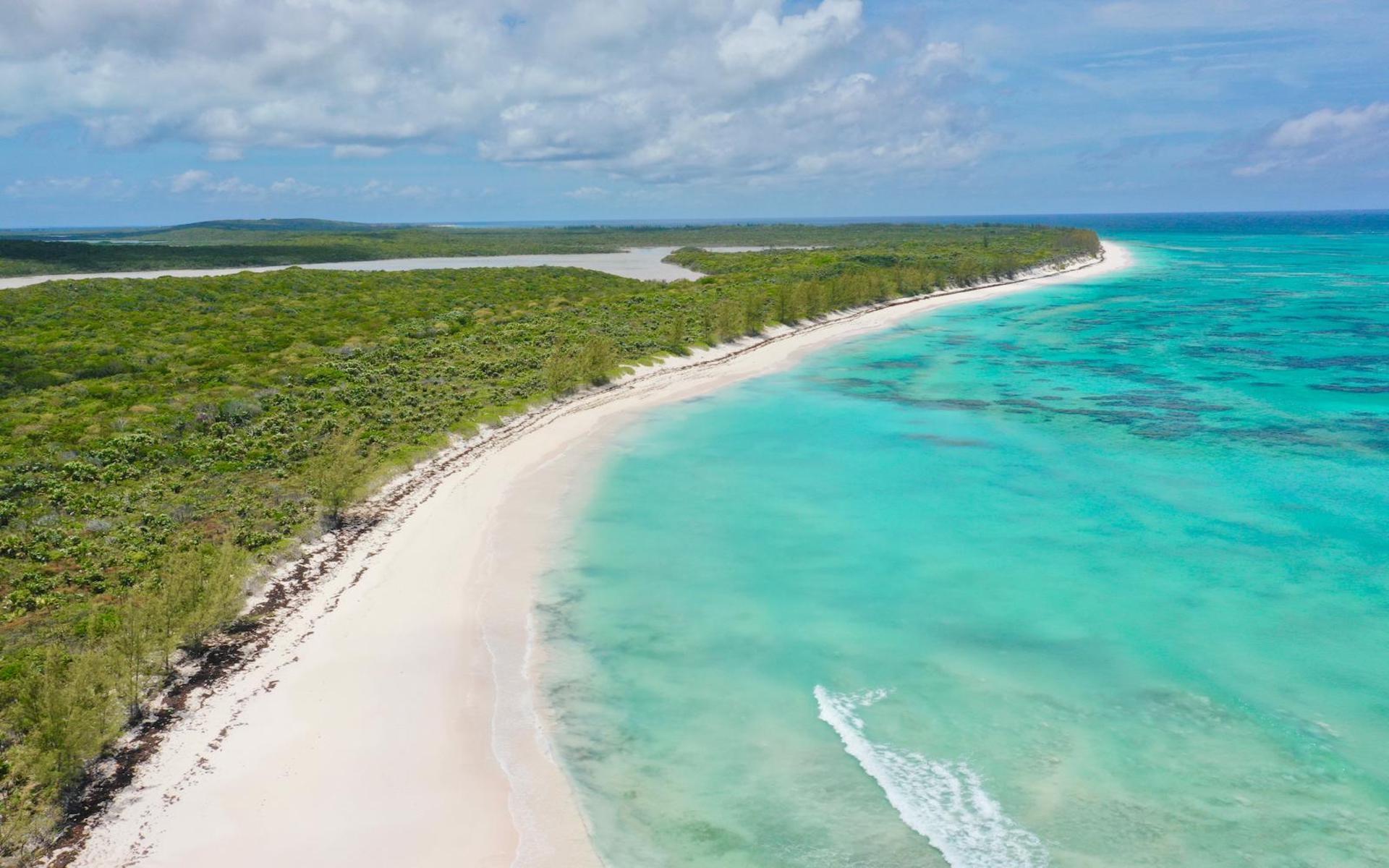 10 ACRES, FLAMINGO POINT,