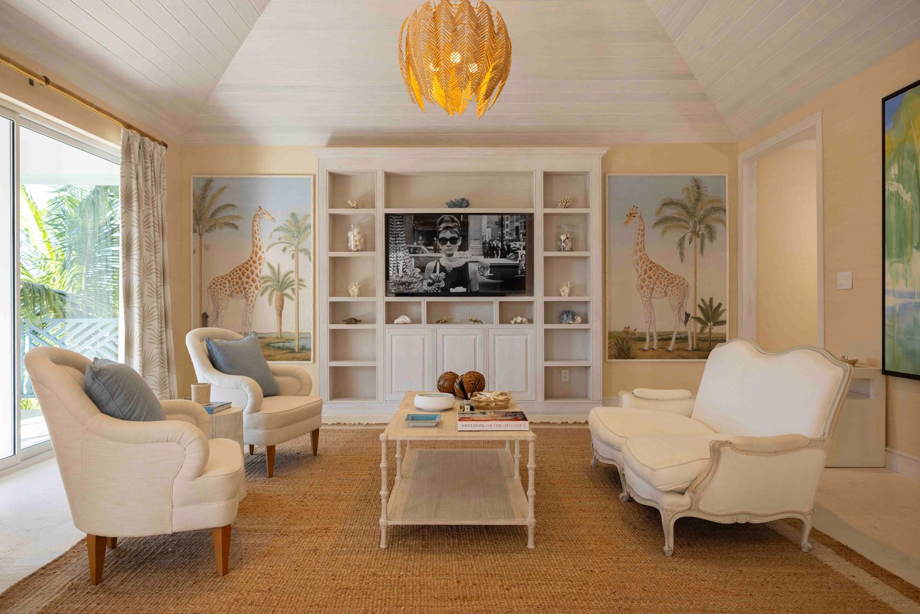 MANSION IN LYFORD CAY