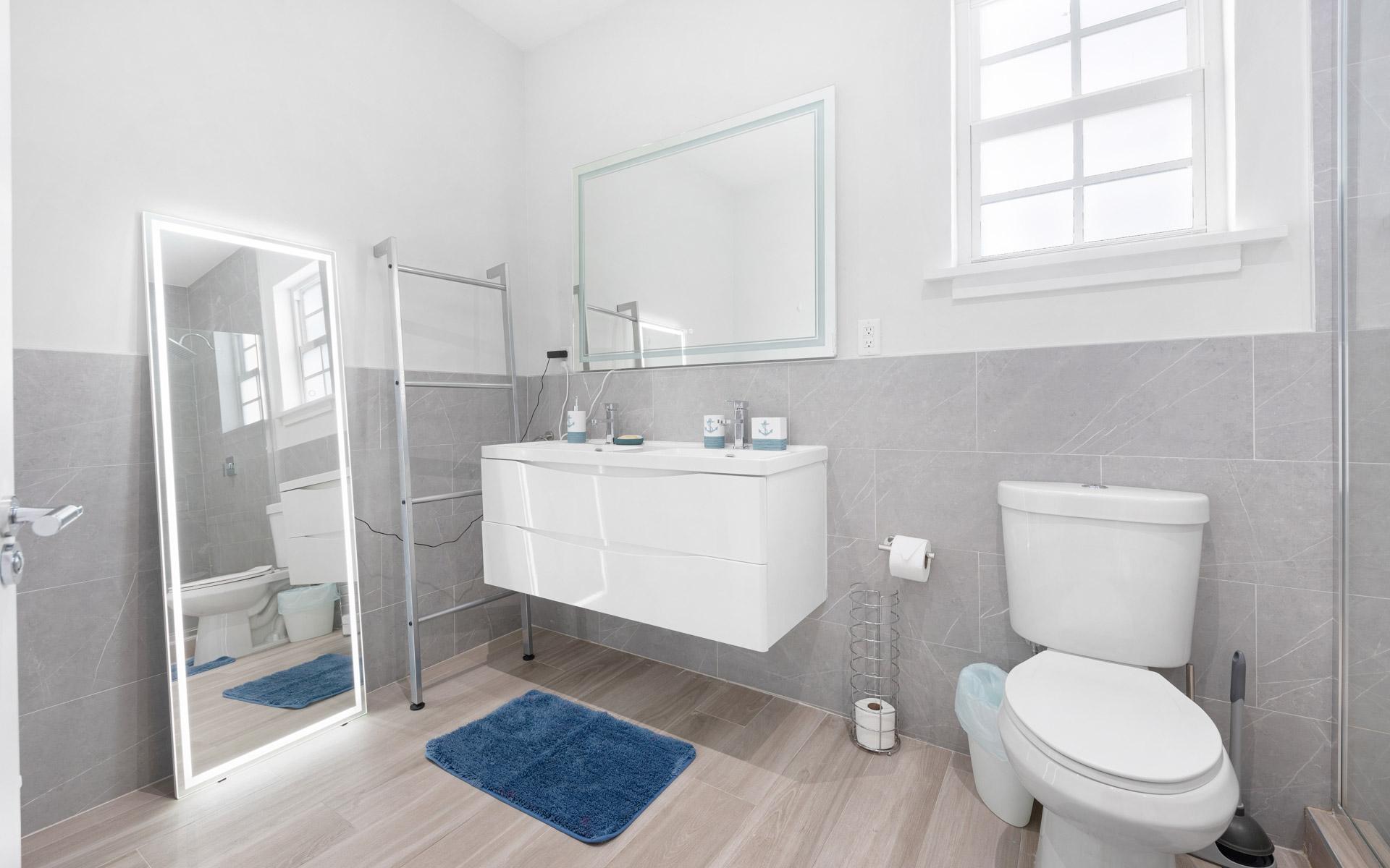 20 GALLEON BAY AND SLIP 8