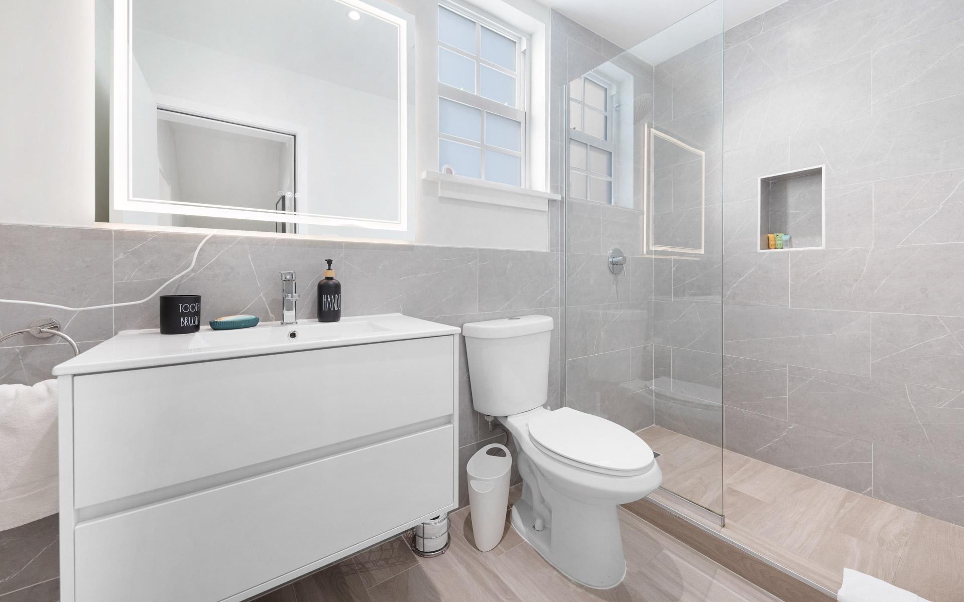 20 GALLEON BAY AND SLIP 8