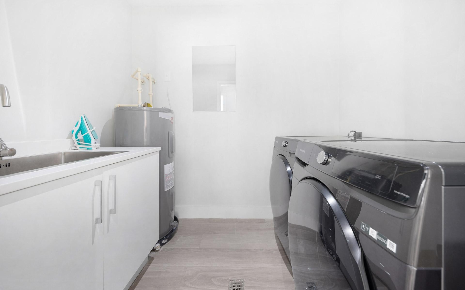 20 GALLEON BAY AND SLIP 8